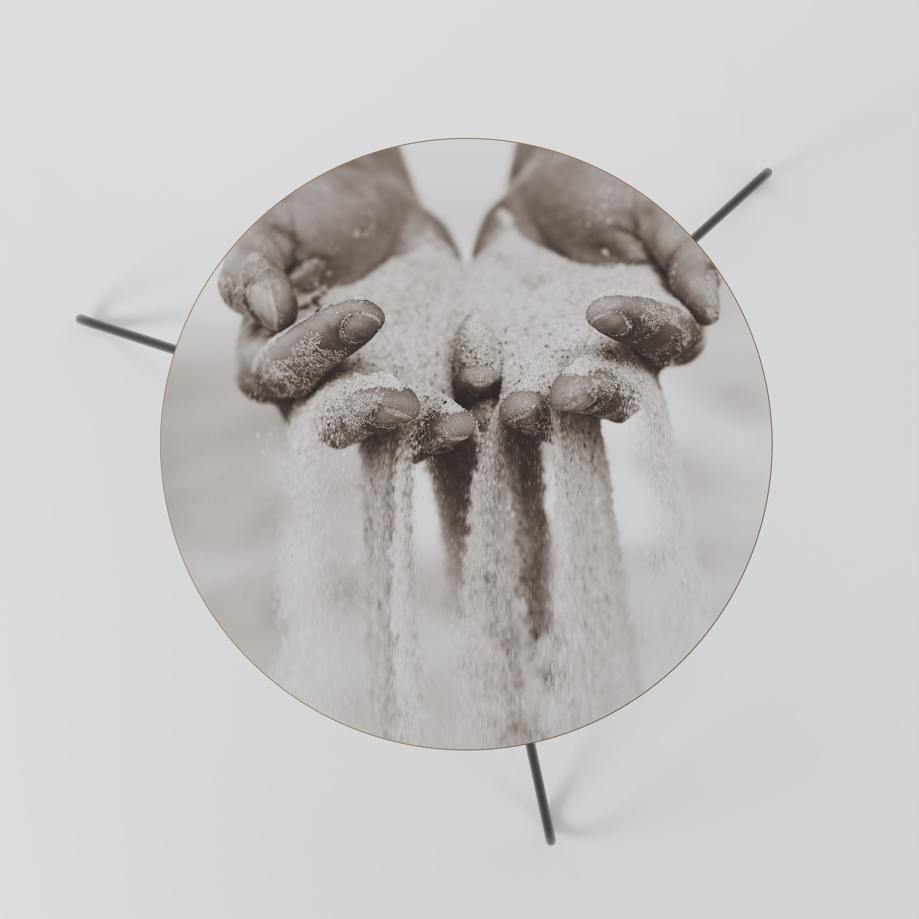 HANDS OF FATE Mesa de Centro 60