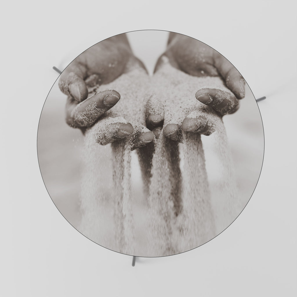 HANDS OF FATE Mesa de Centro 69