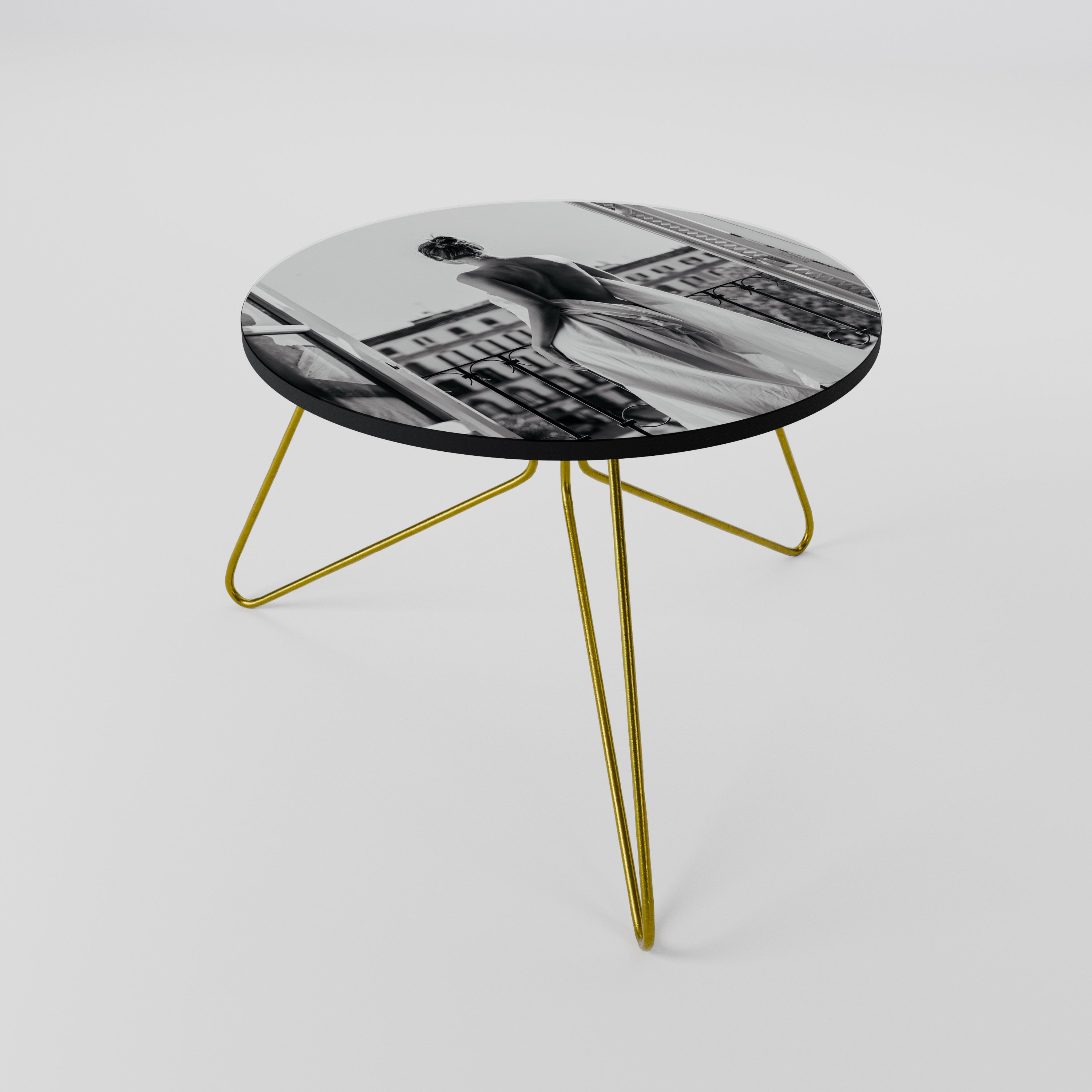 DRESS OF DREAMS Mesa de Centro 60