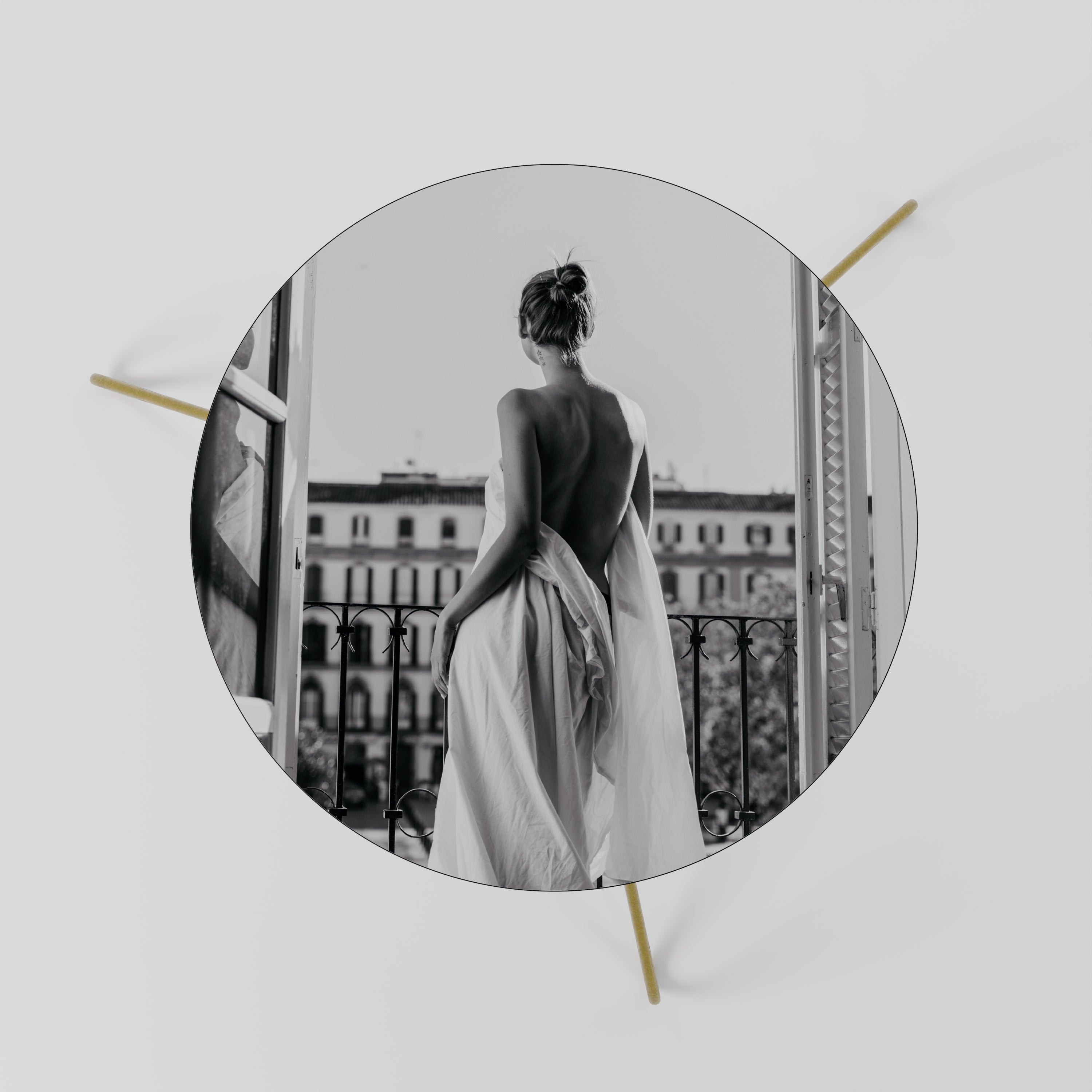 DRESS OF DREAMS Coffee Table 60