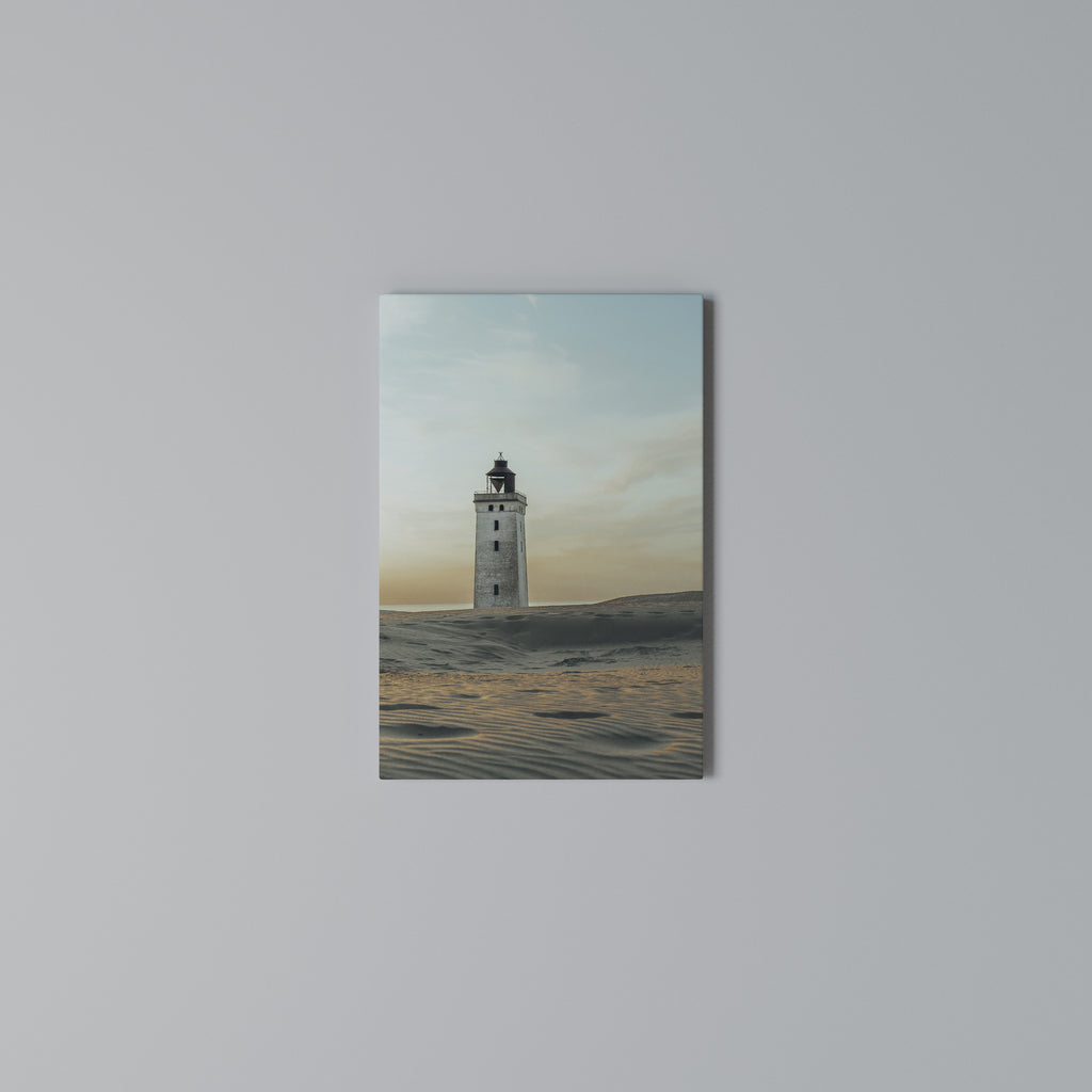 LIGHTHOUSE IN LIMBO Quadro em tela vertical