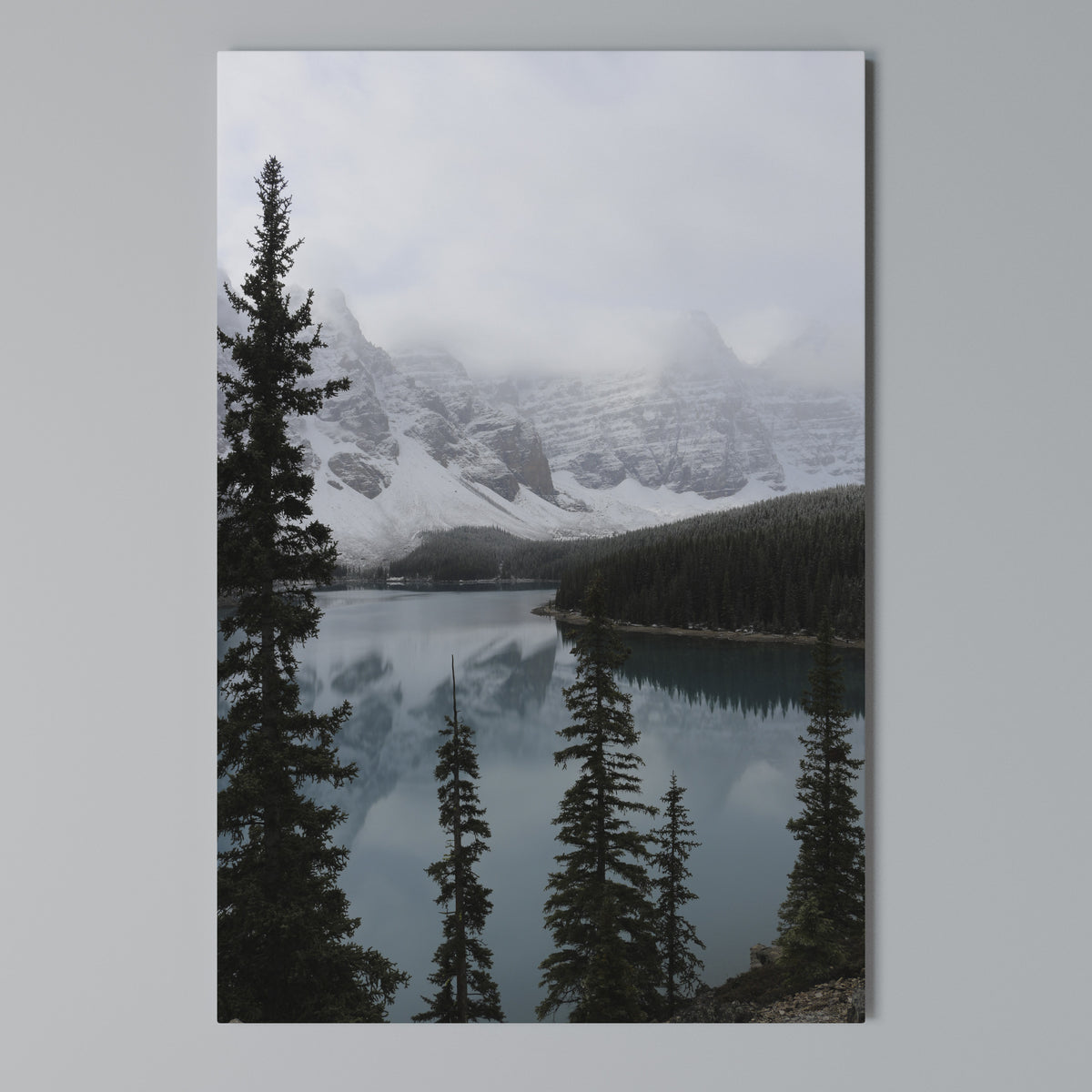 MISTY FOREST BOUNDARIES Quadro em tela vertical