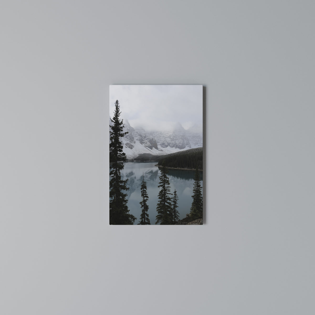 MISTY FOREST BOUNDARIES Quadro em tela vertical