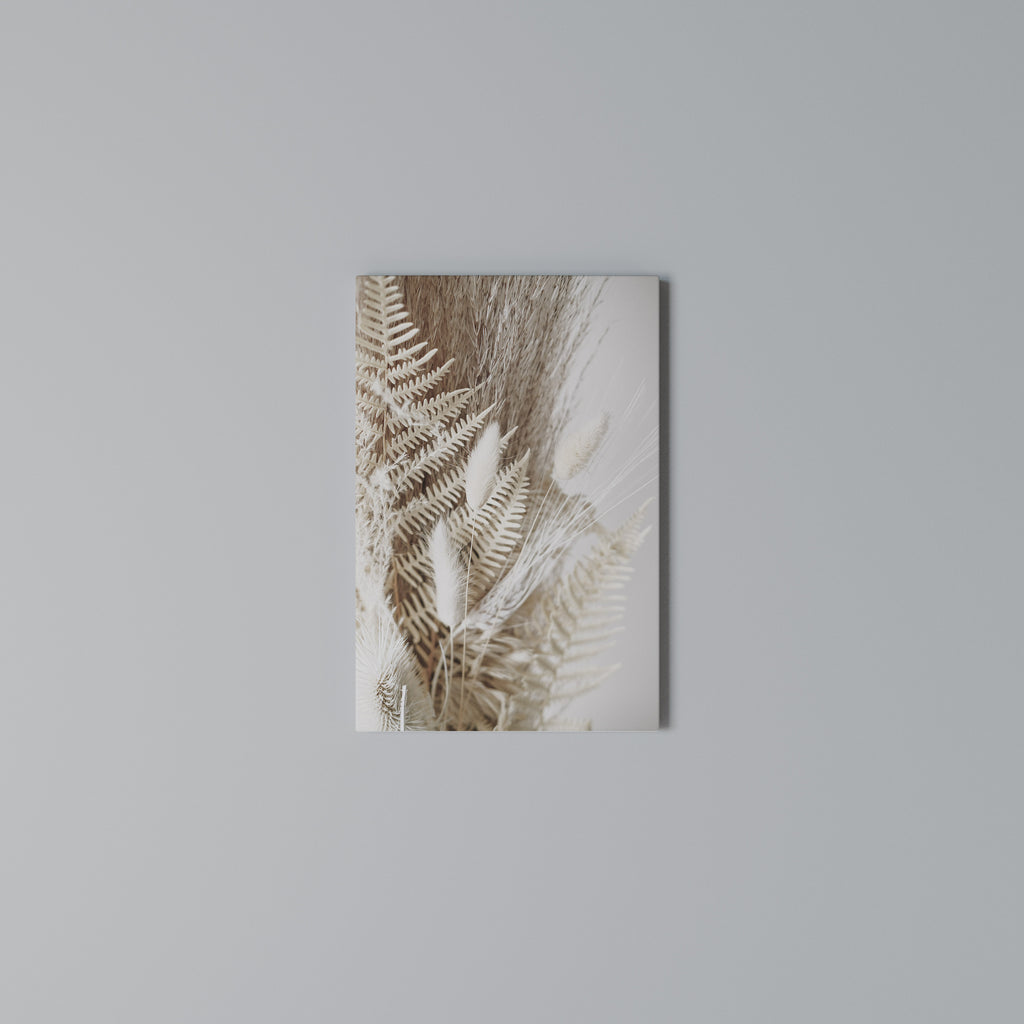 GENTLE GRASSLANDS INVITE Quadro em tela vertical