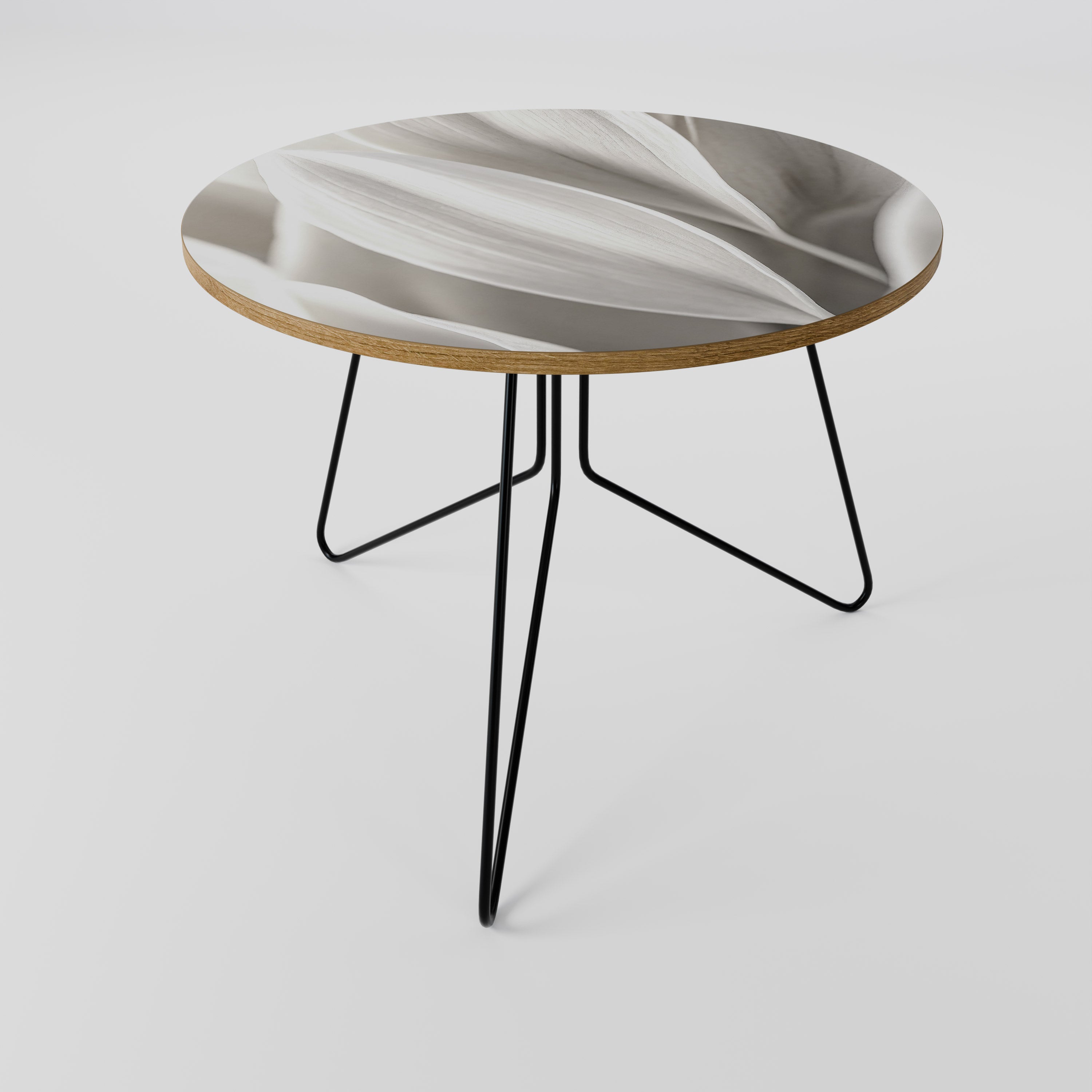 WHISPERS OF WHITE Mesa de Centro 69