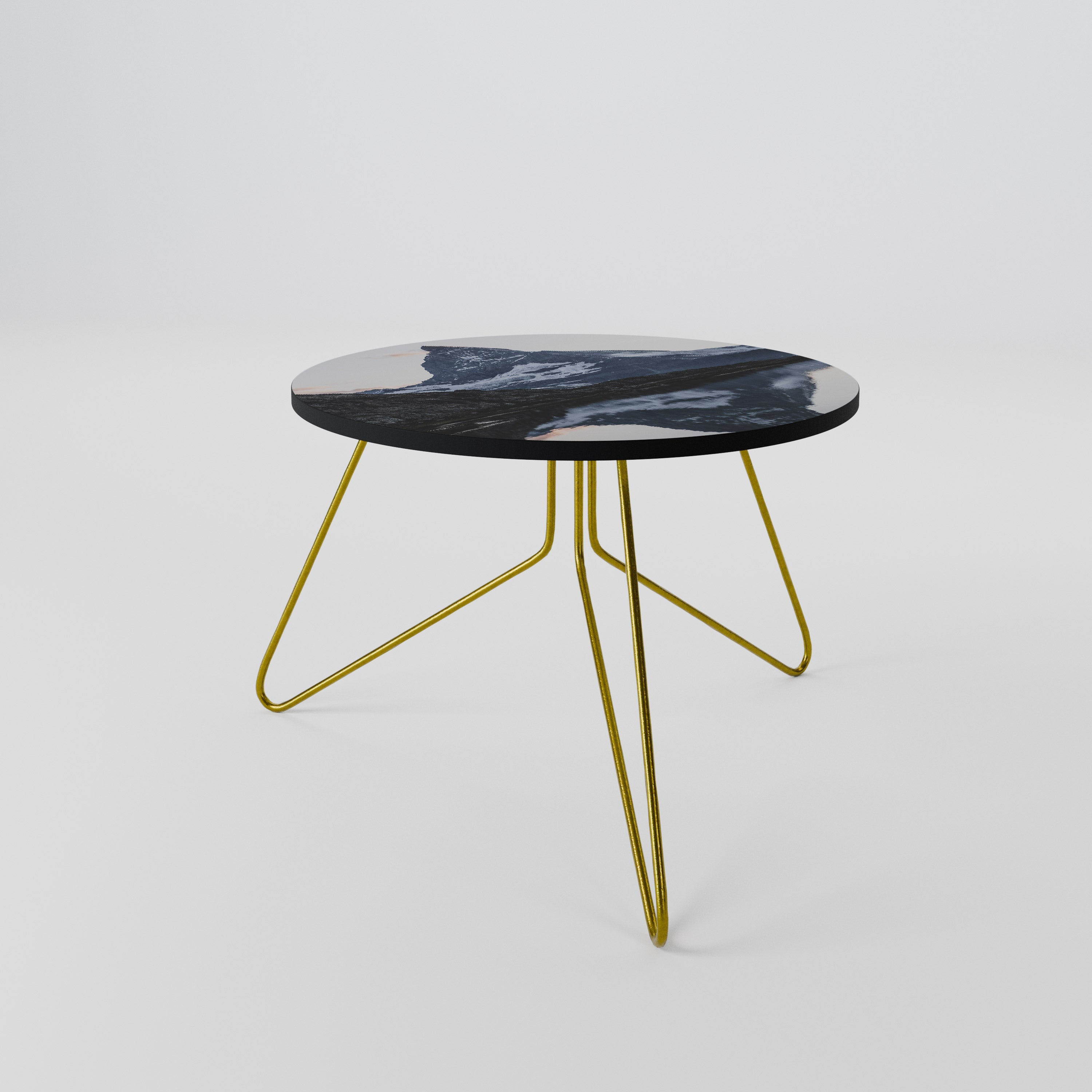 MEMORY OF MATTERHORN Mesa de Centro 60