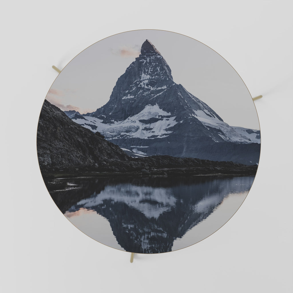 MEMORY OF MATTERHORN Mesa de Centro 69