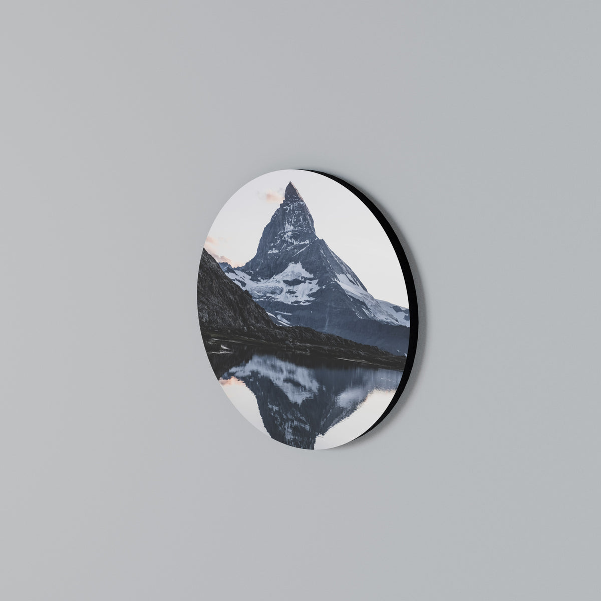 MEMORY OF MATTERHORN Arte de Parede Redonda
