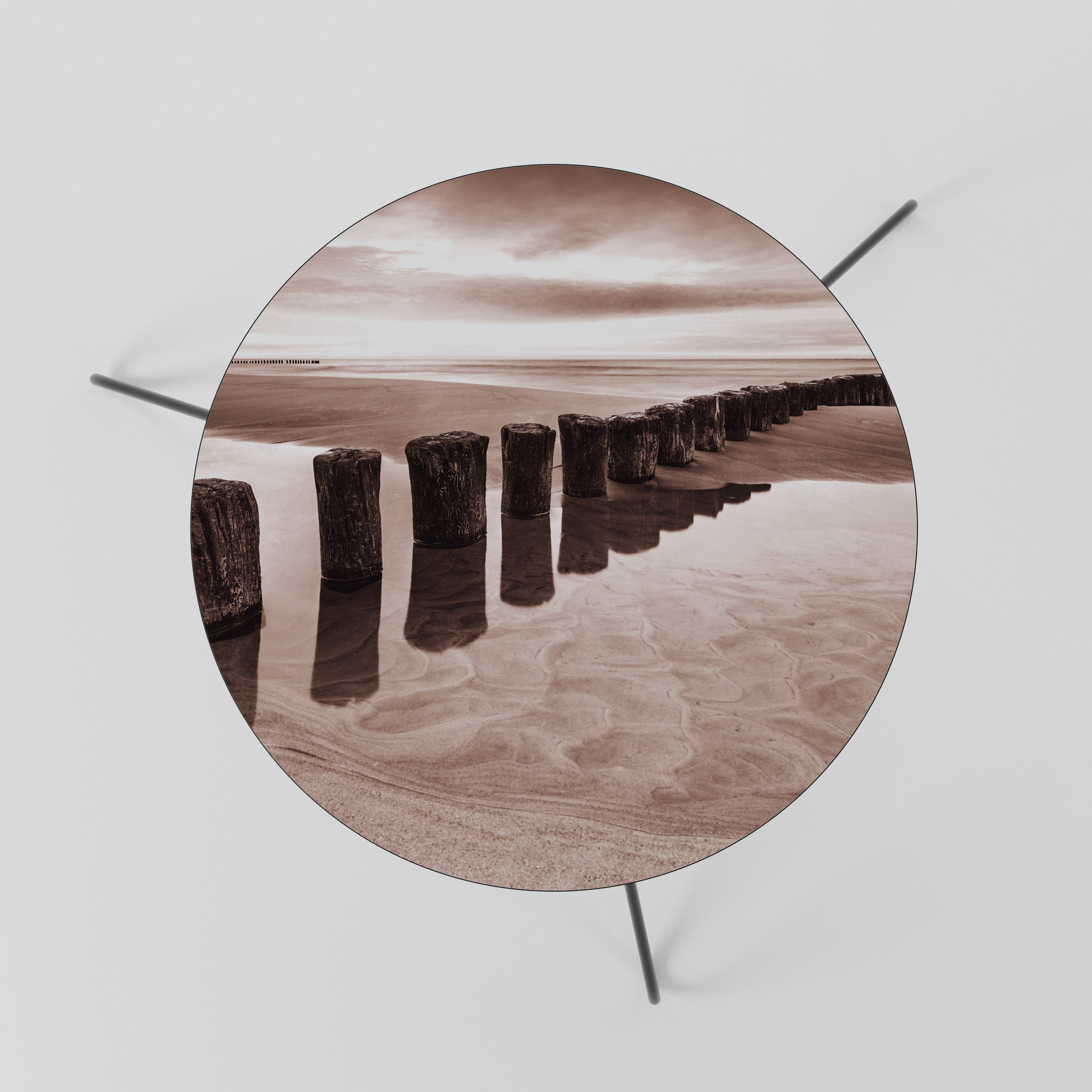 SERENE SHORELINE SEQUENCE Mesa de Centro 60