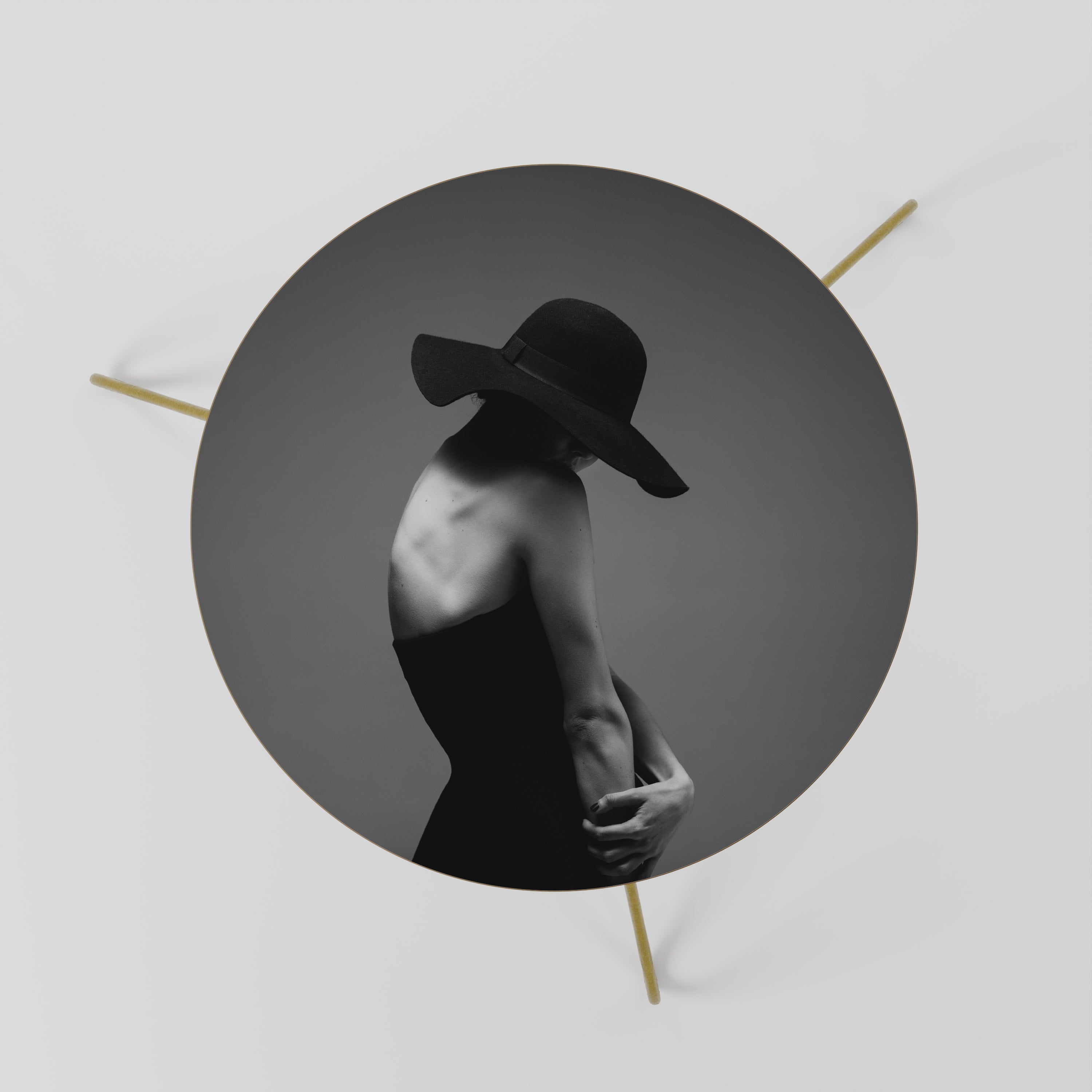 SILHOUETTE OF MYSTERY Coffee Table 60