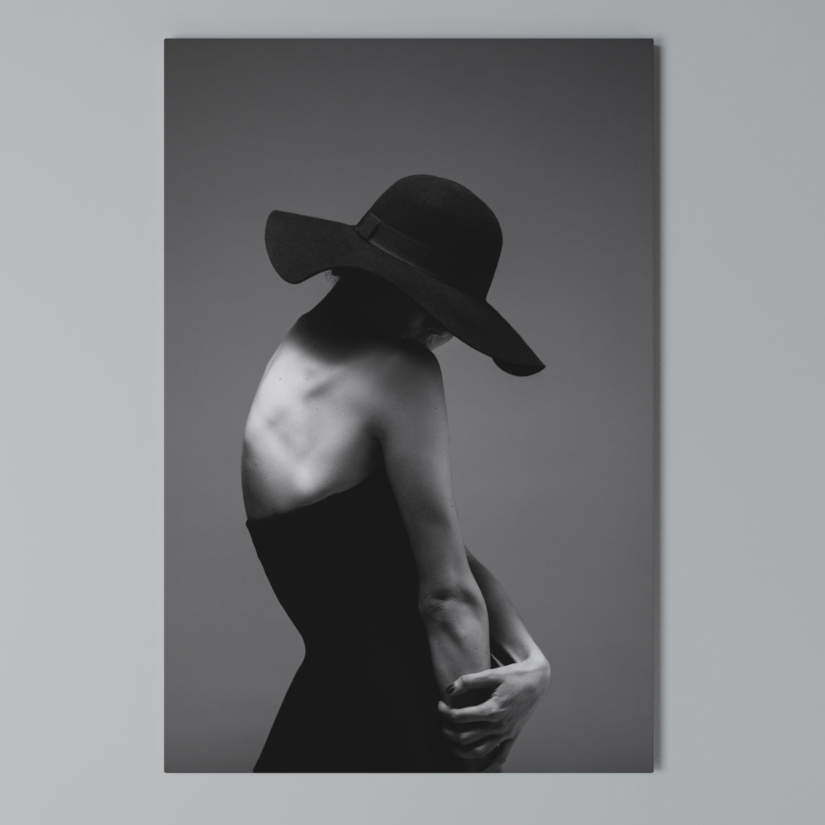 SILHOUETTE OF MYSTERY Quadro em tela vertical
