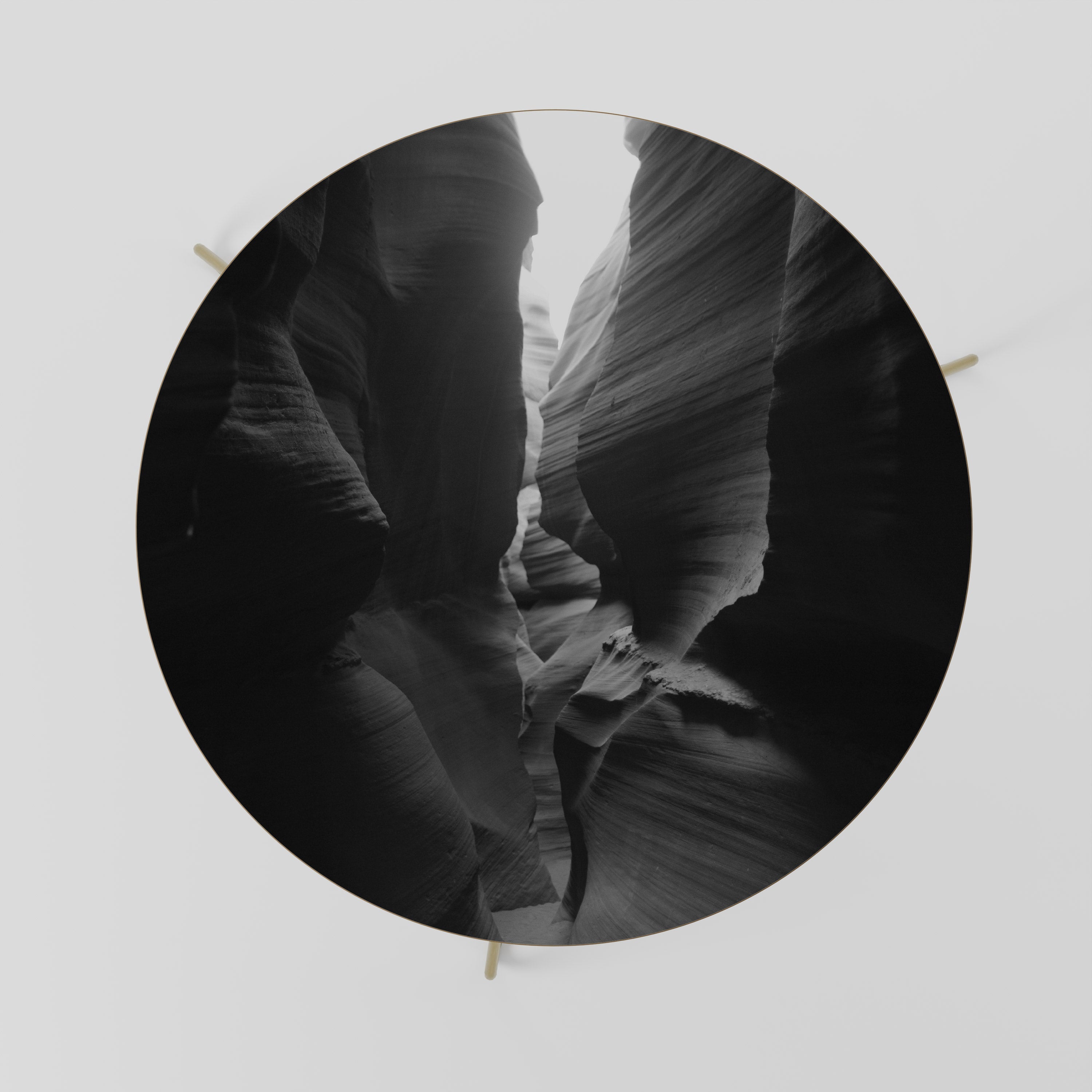 TIME'S WHISPERING CANYON Mesa de Centro 69