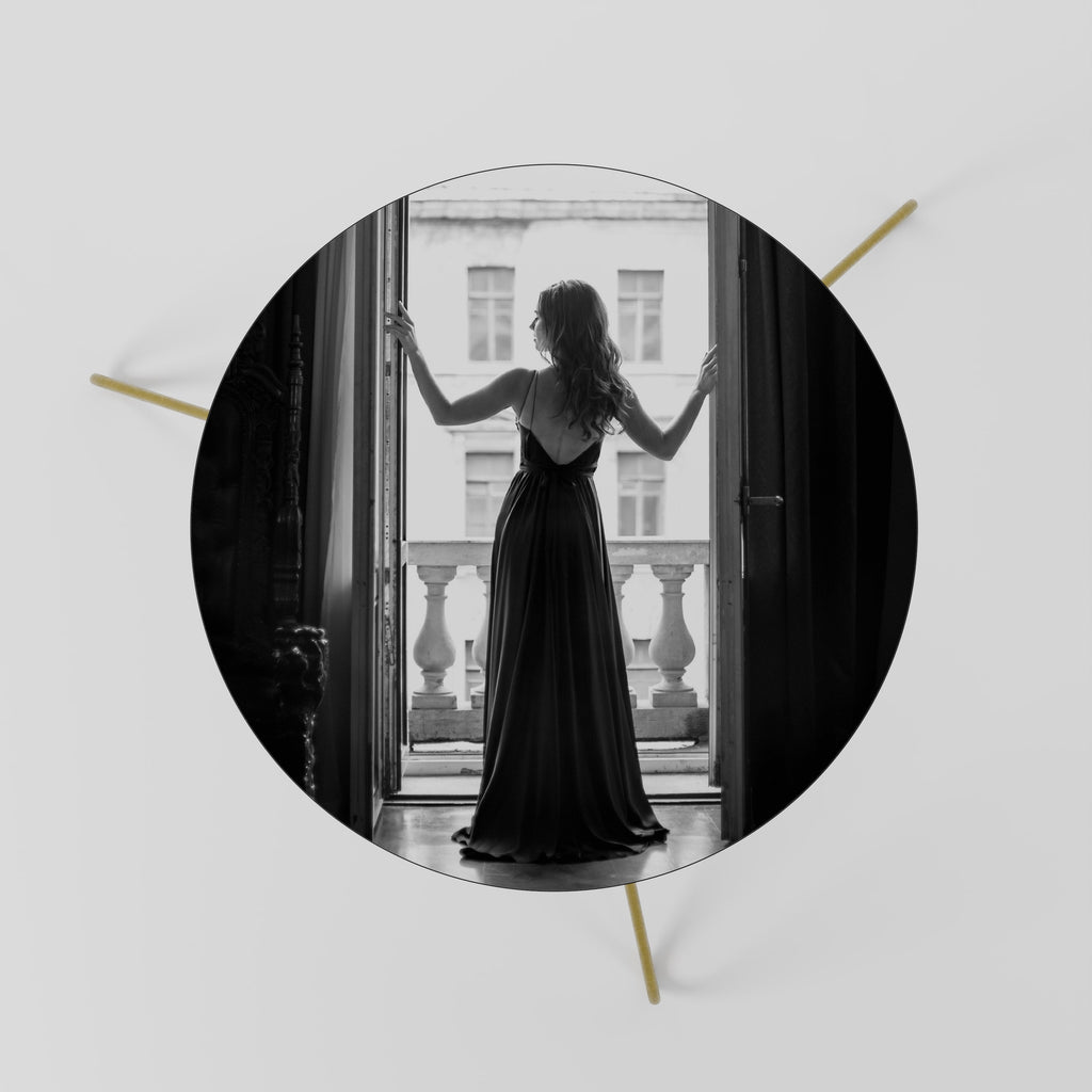 WINDOW TO WONDERS Coffee Table 60