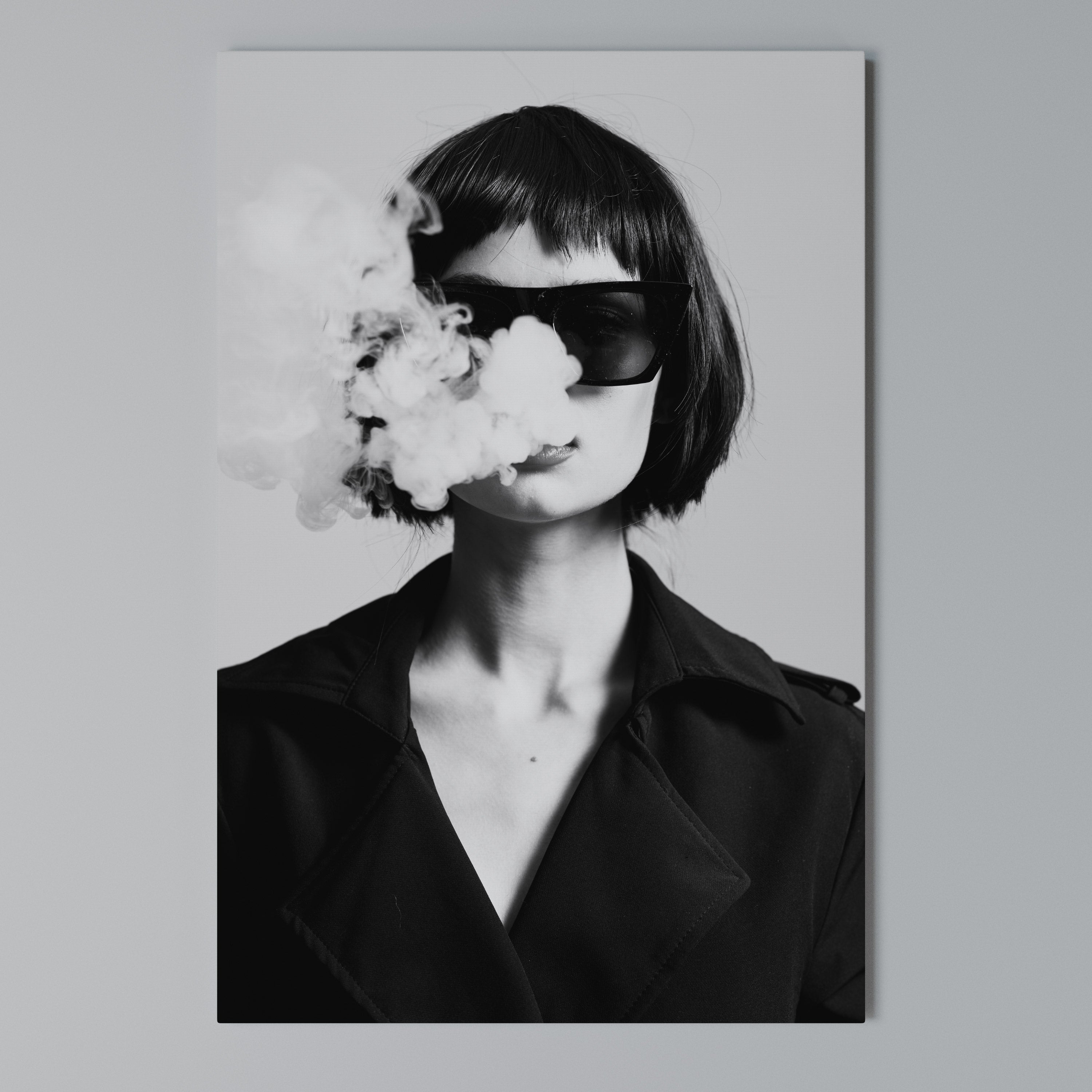 SMOKY BELLE Quadro em tela vertical