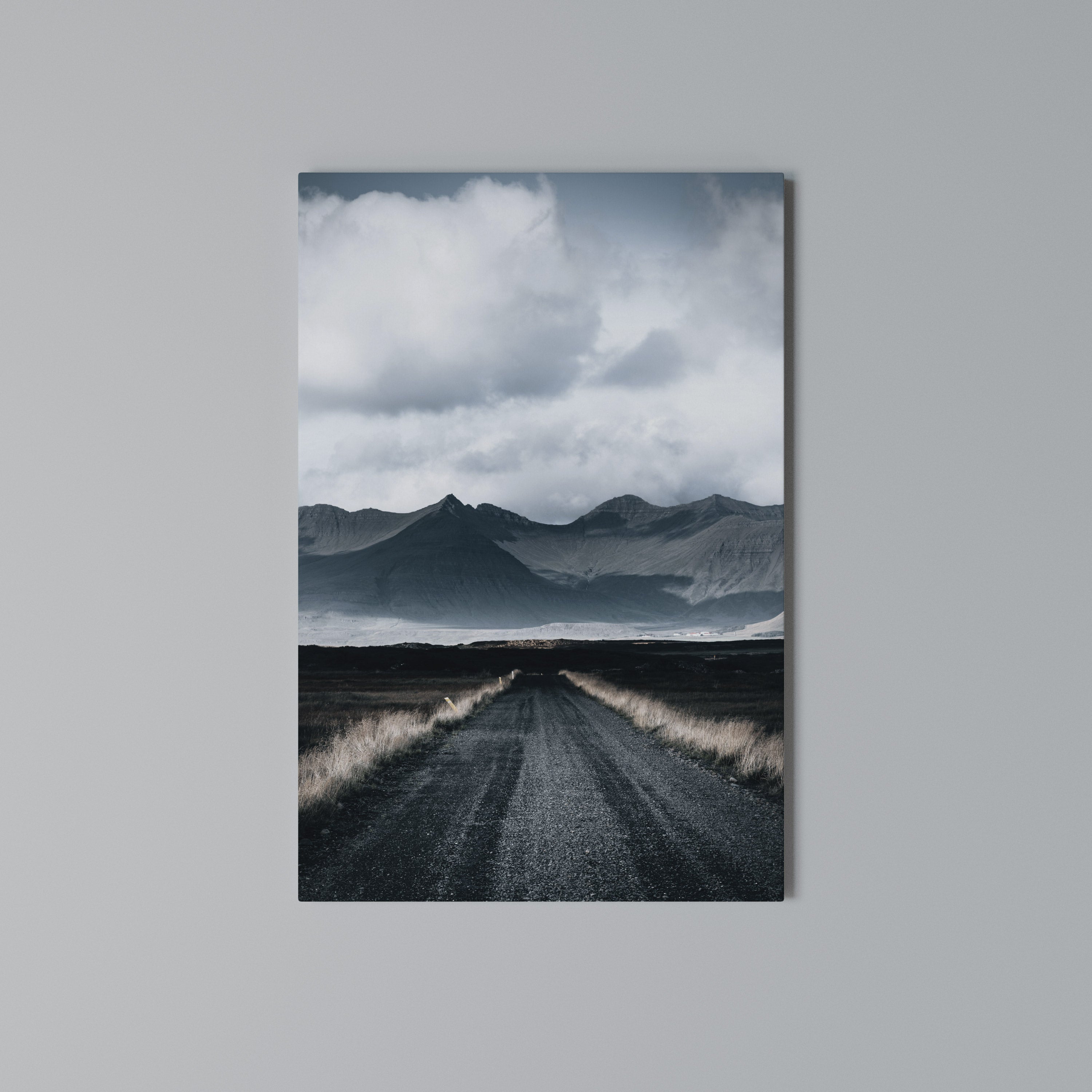 FOGBOUND HEIGHTS Quadro em tela vertical