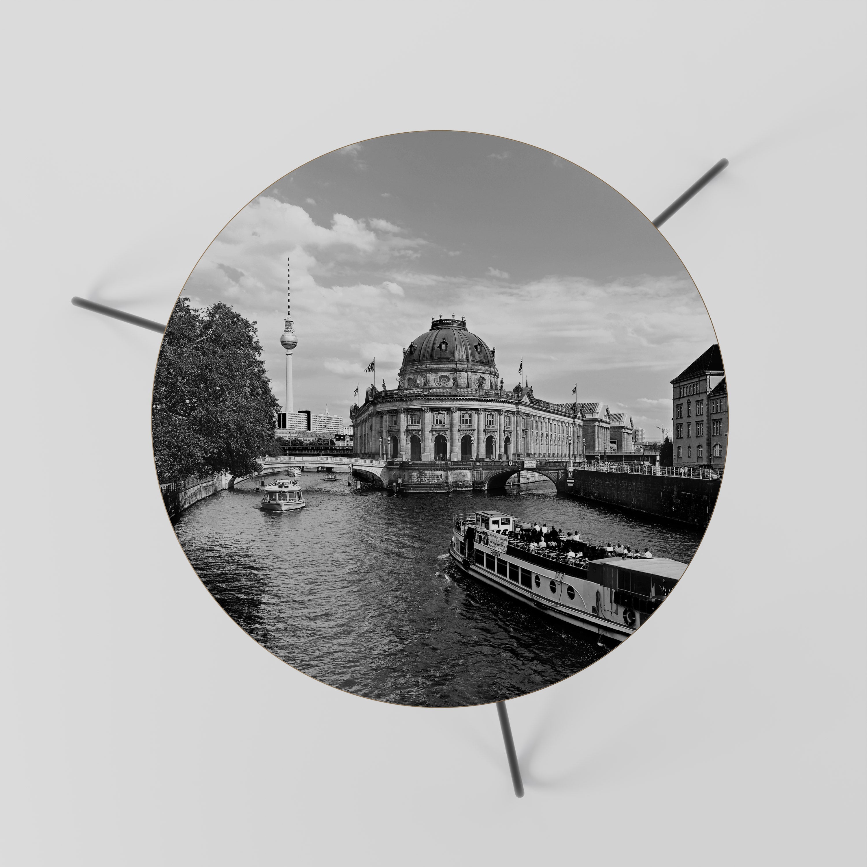 GHOSTS OF HISTORY Mesa de Centro 60