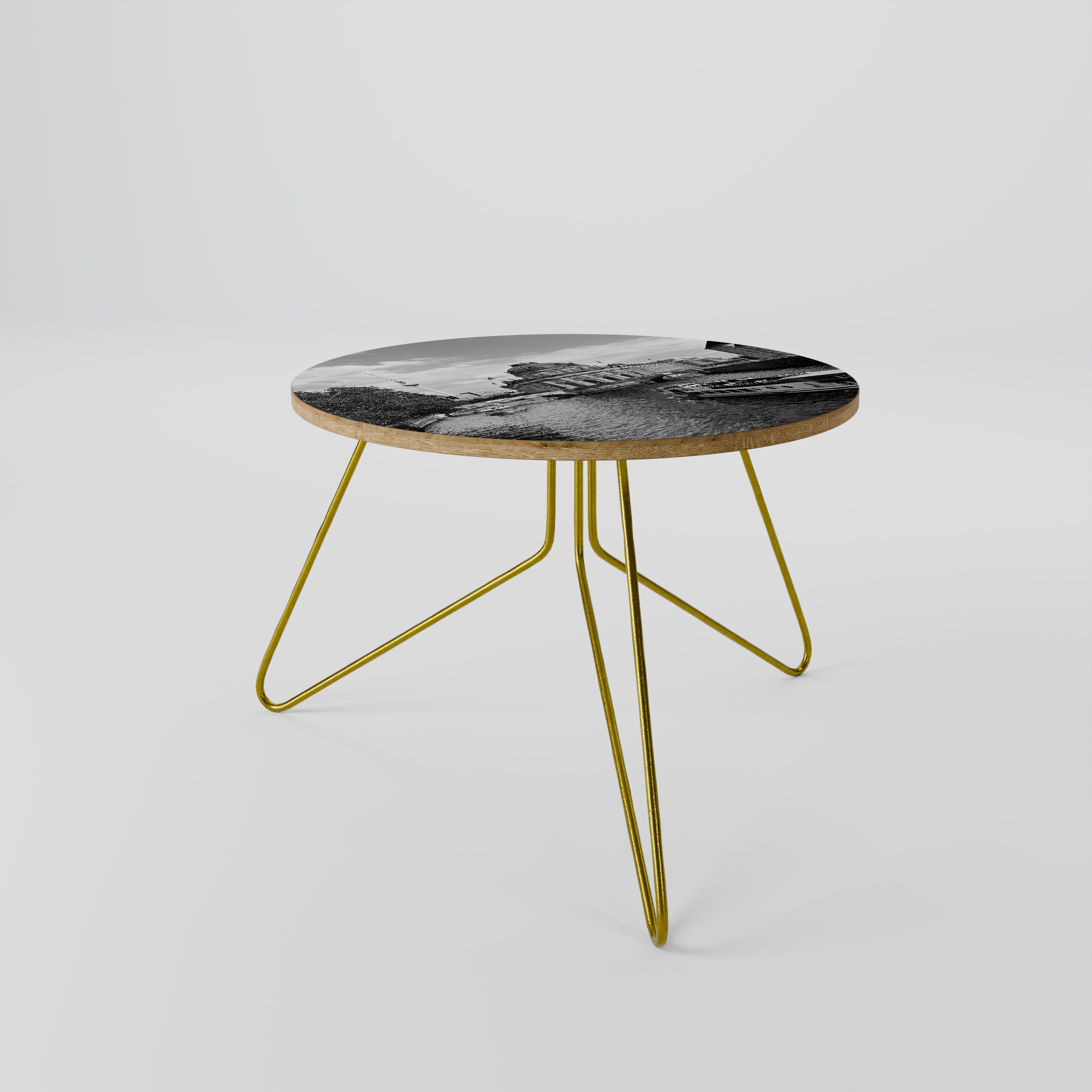 GHOSTS OF HISTORY Mesa de Centro 60