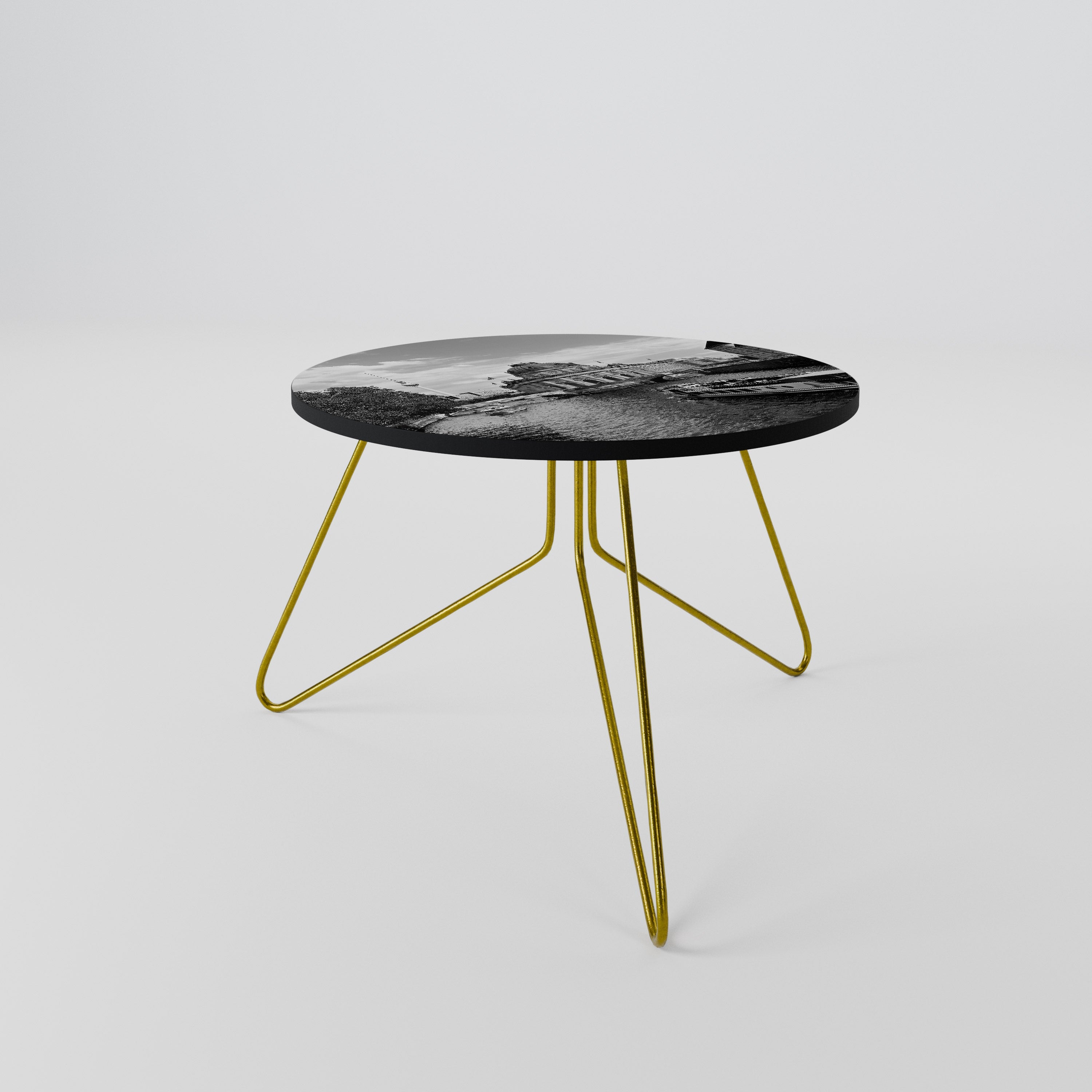 GHOSTS OF HISTORY Mesa de Centro 60