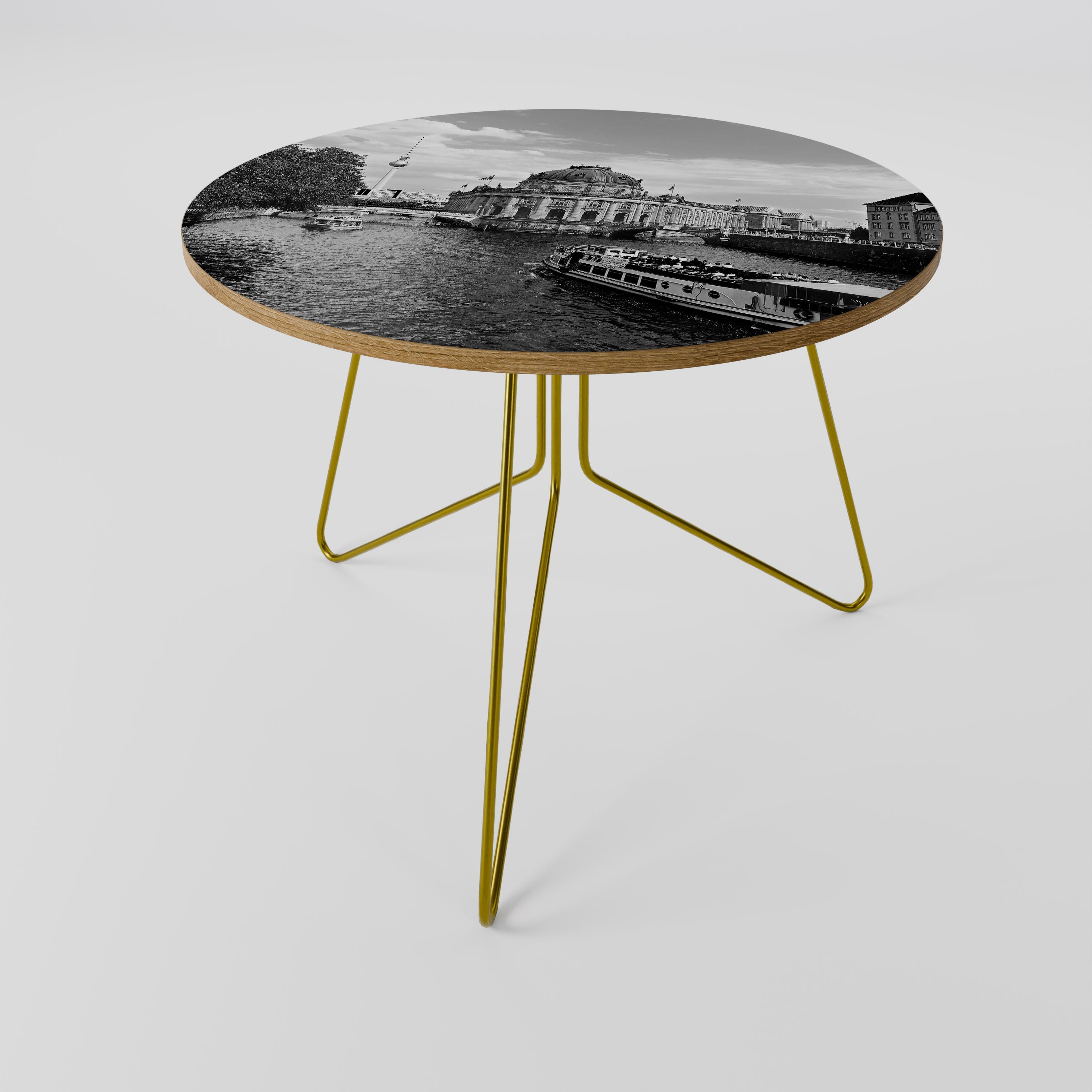 GHOSTS OF HISTORY Mesa de Centro 69