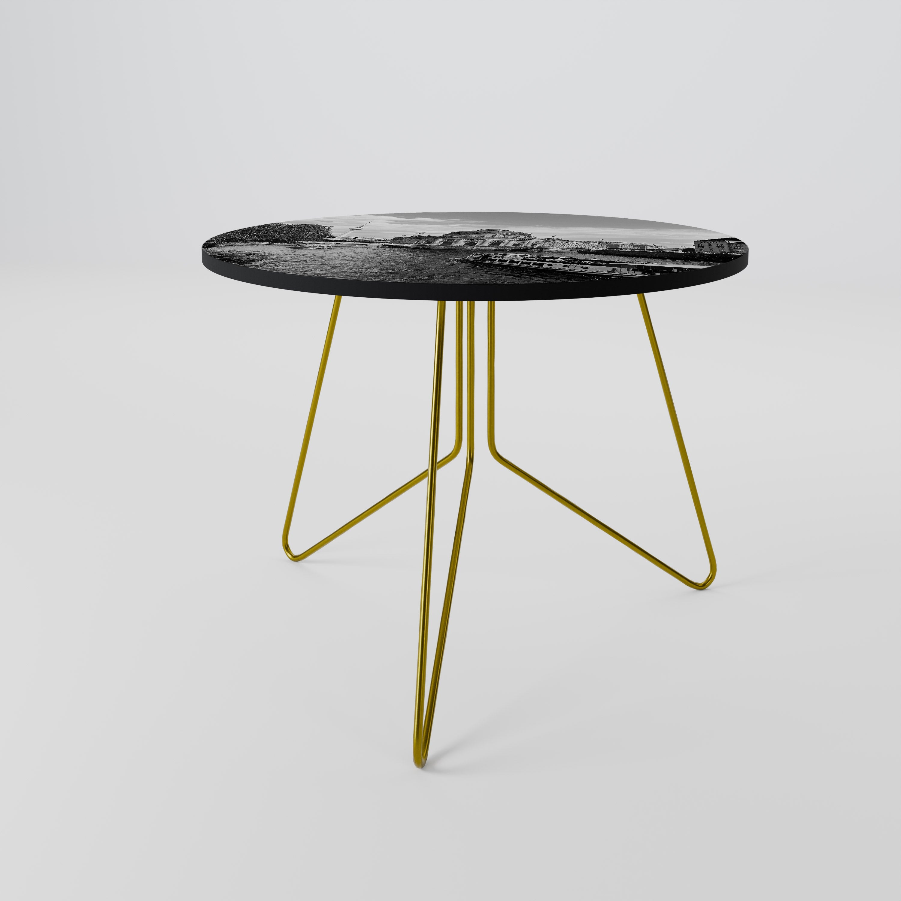 GHOSTS OF HISTORY Mesa de Centro 69