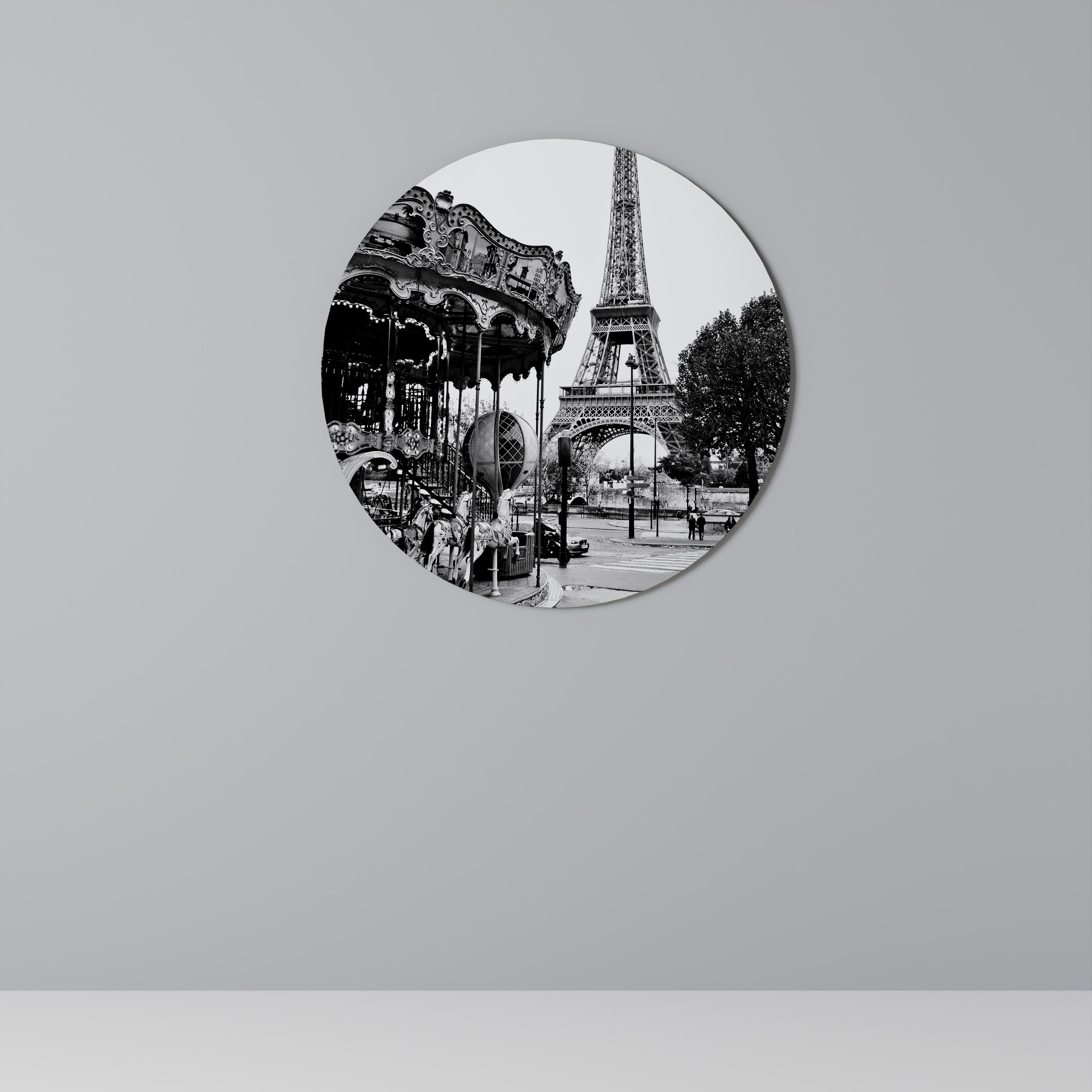 CHARMS OF THE CITY Round Wall Art