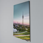 TOWERING DREAMSCAPE Quadro em tela vertical