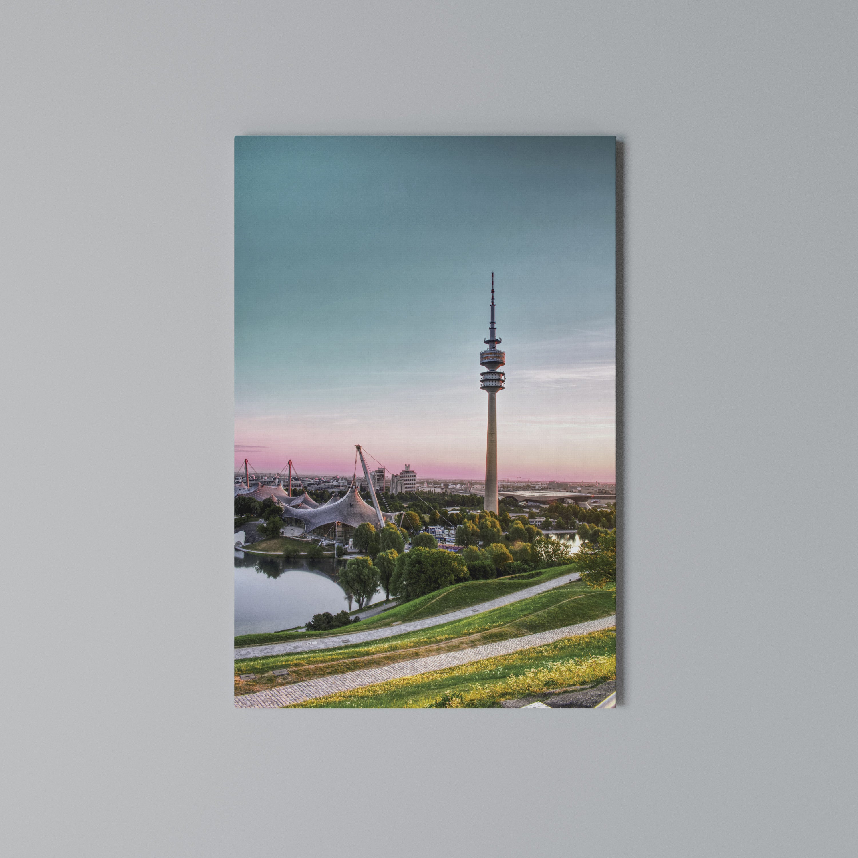 TOWERING DREAMSCAPE Quadro em tela vertical