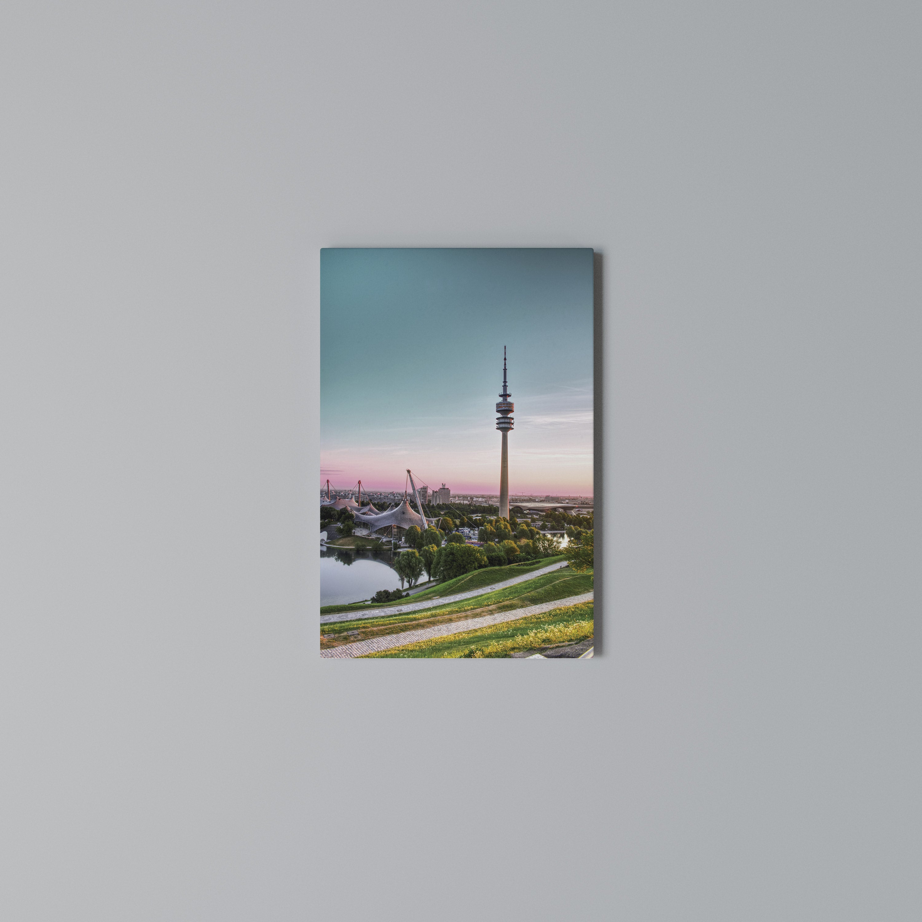TOWERING DREAMSCAPE Quadro em tela vertical