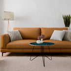 FORESTED SERPENTINE ROUTE Mesa de Centro 69