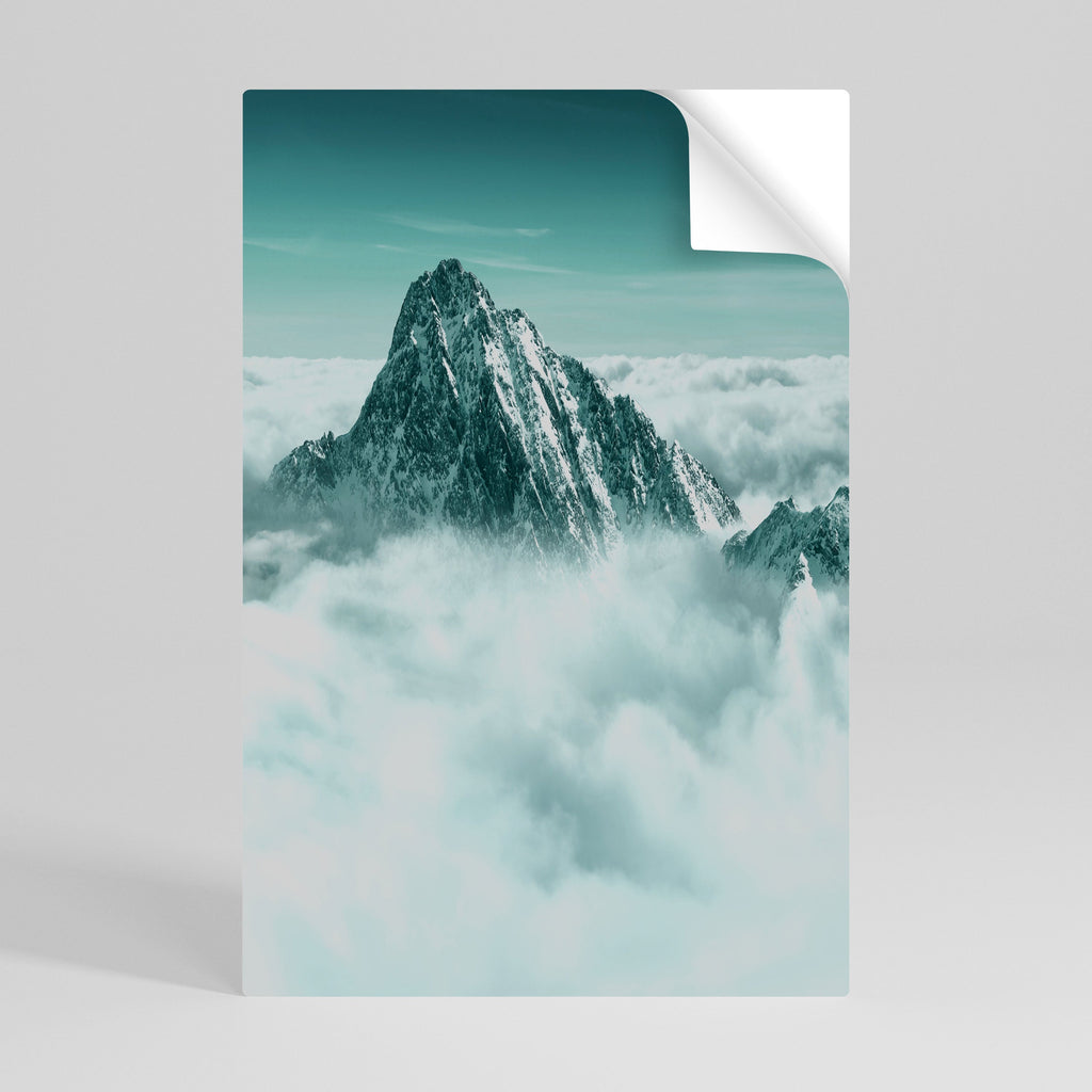 CLOUD-KISSED PEAK Poster Vertical Autocolante
