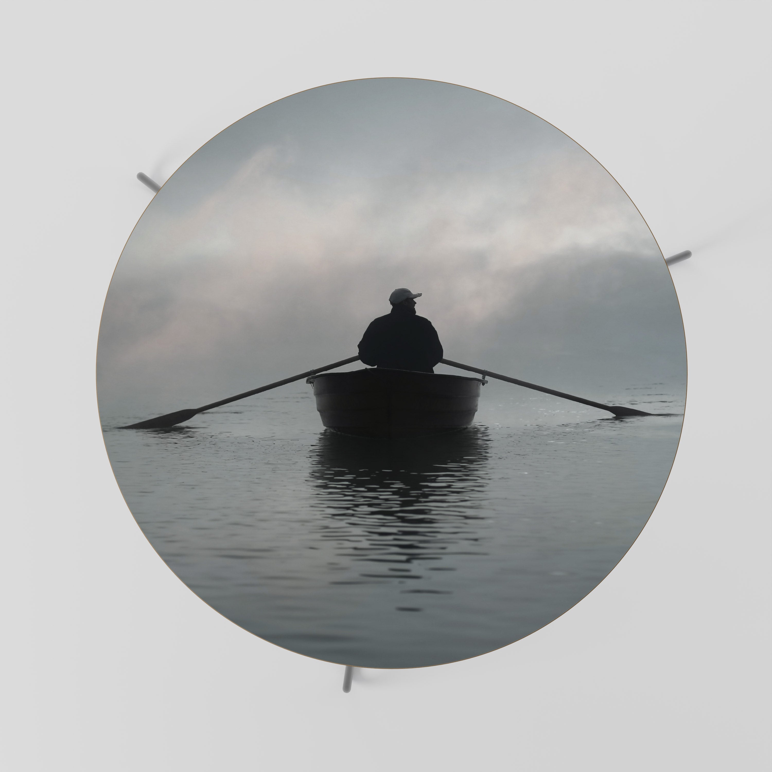 SAIL INTO THE UNKNOWN Mesa de Centro 69