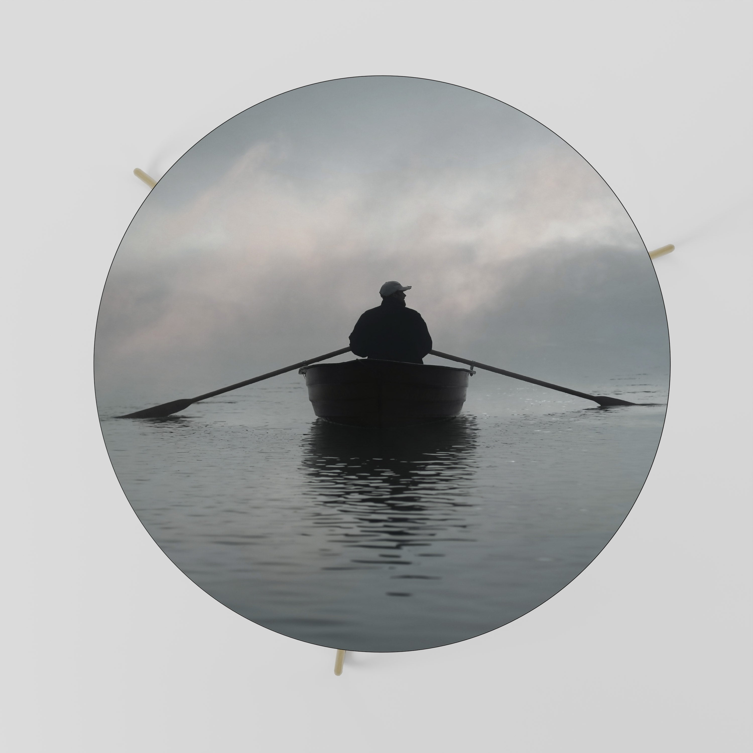 SAIL INTO THE UNKNOWN Mesa de Centro 69