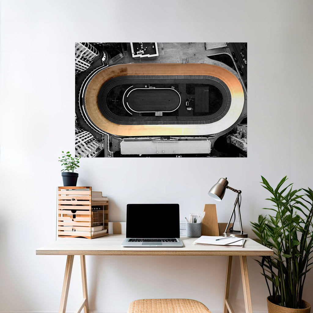 EDGE OF THE TRACK Poster Horizontal Autocolante