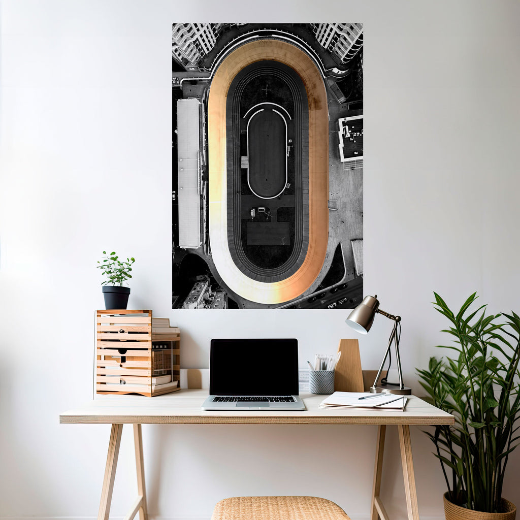 EDGE OF THE TRACK Poster Vertical Autocolante