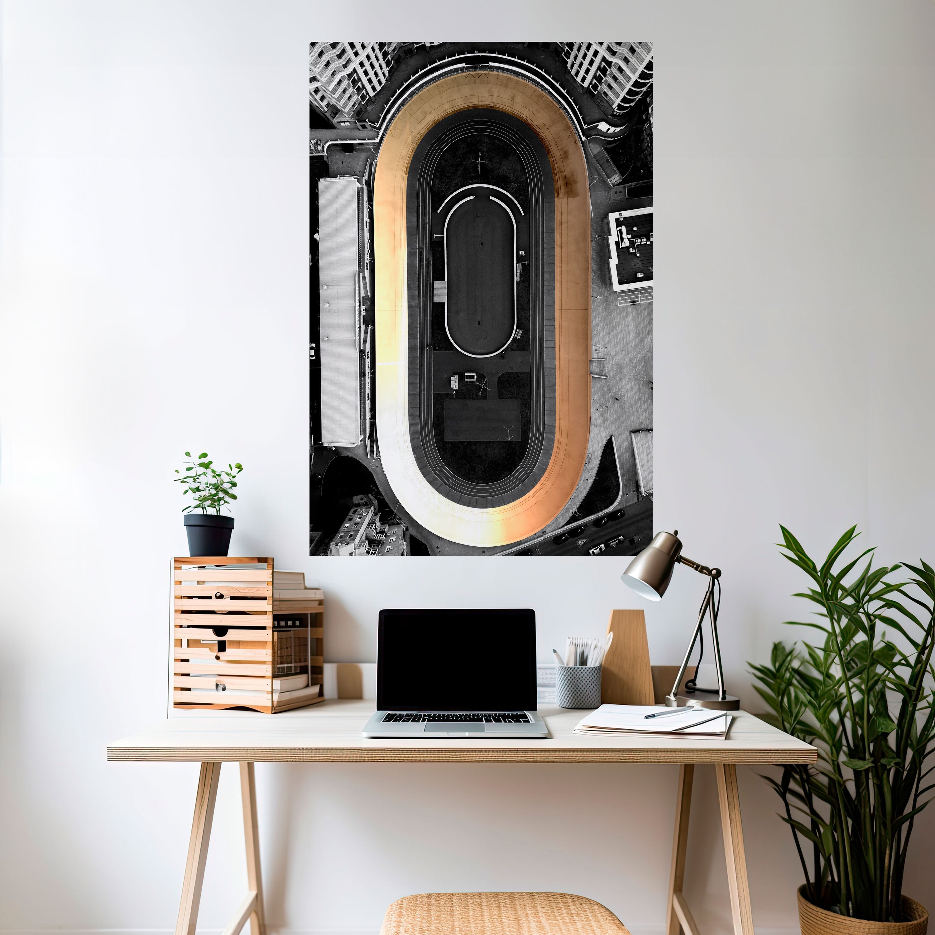 EDGE OF THE TRACK Poster Vertical Autocolante