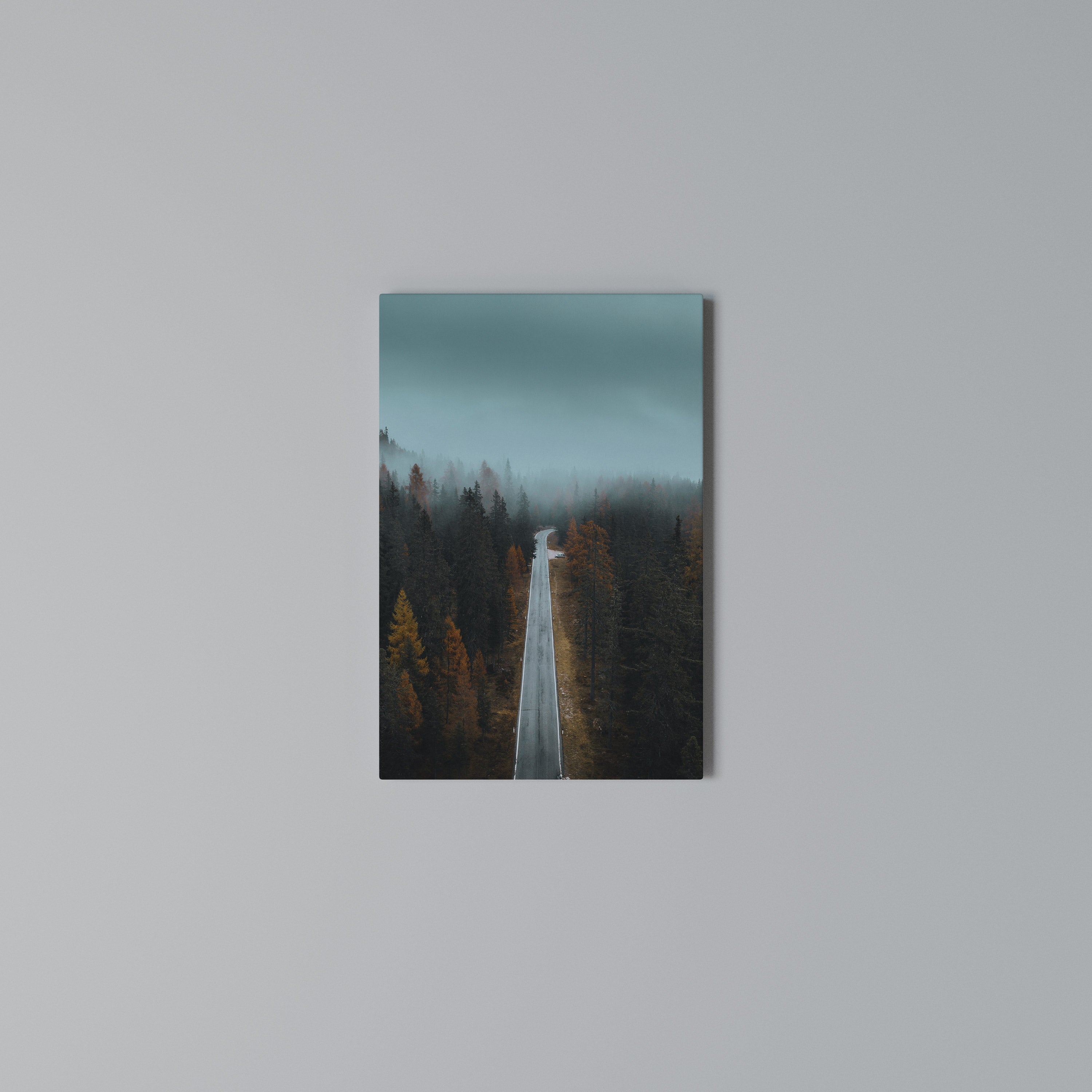 SERENE ROADWAY ESCAPE Quadro em tela vertical