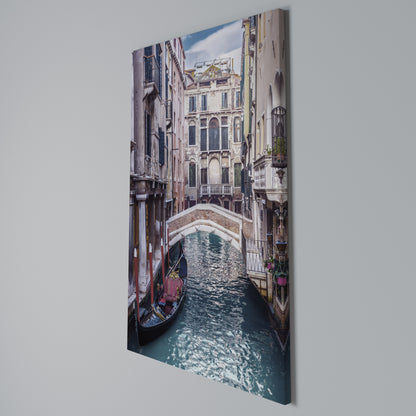 GONDOLA GLIDE Quadro em tela vertical