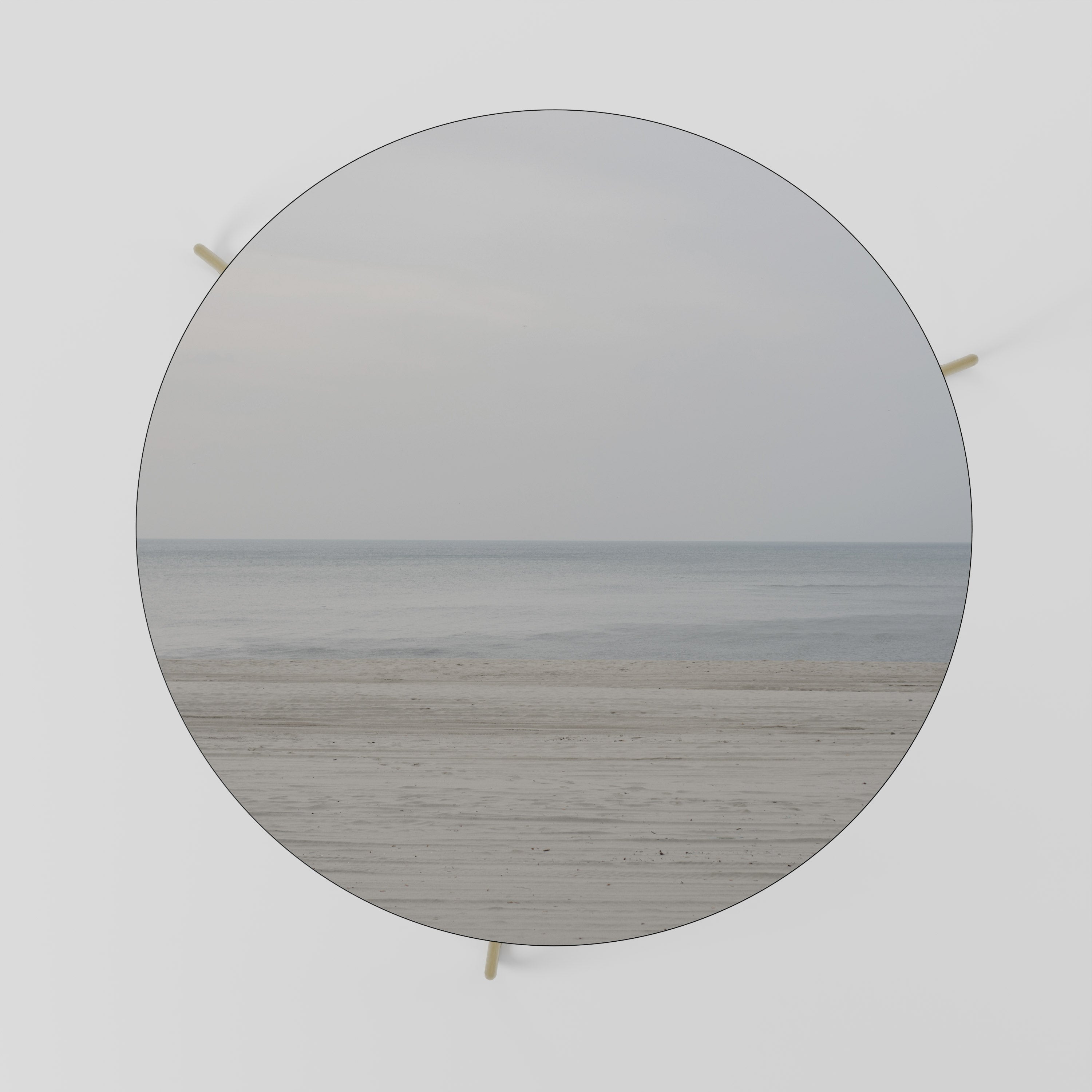 MISTY SEAS OF CALM Mesa de Centro 69