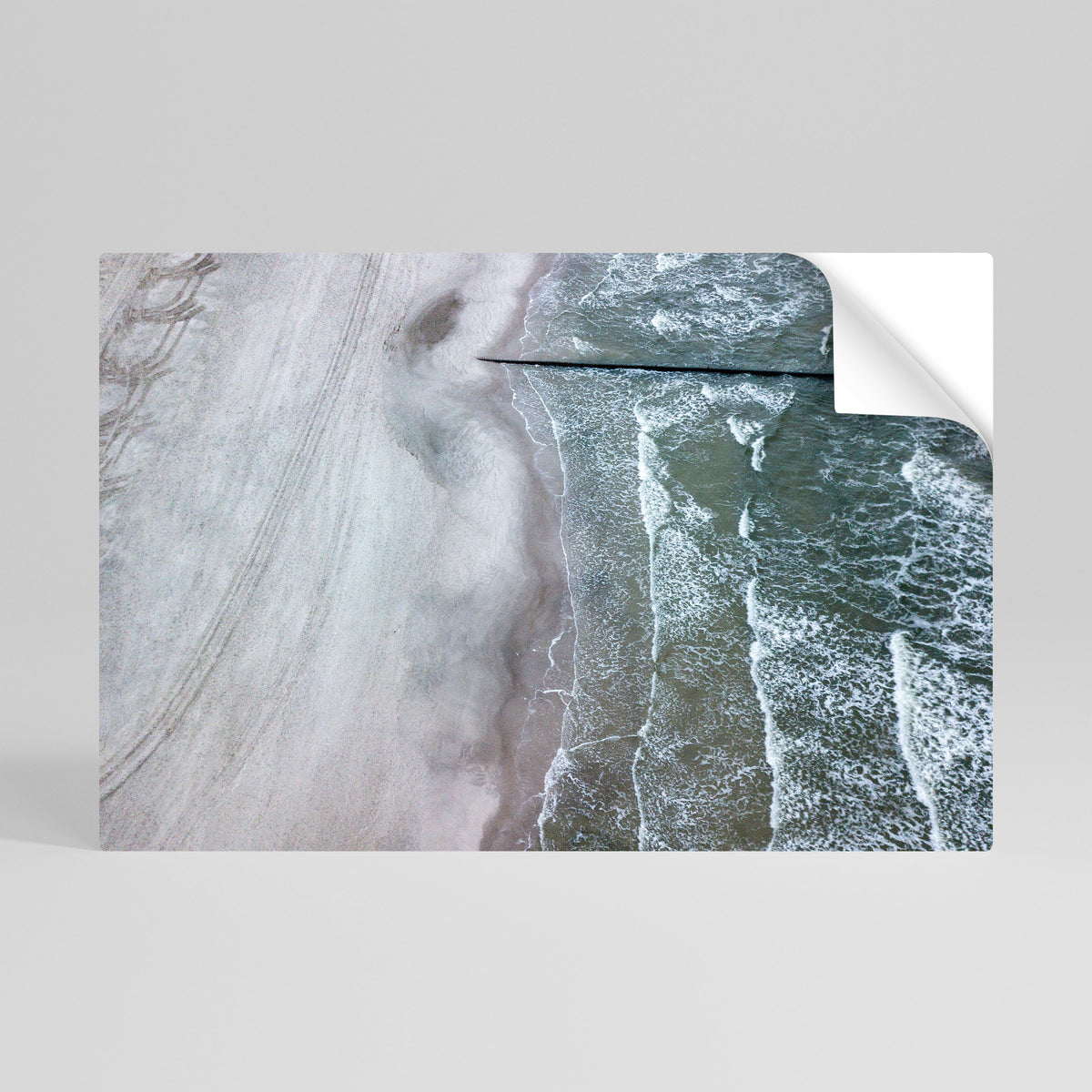 TIDE’S SILENT WHISPER Póster Autocolante Horizontal