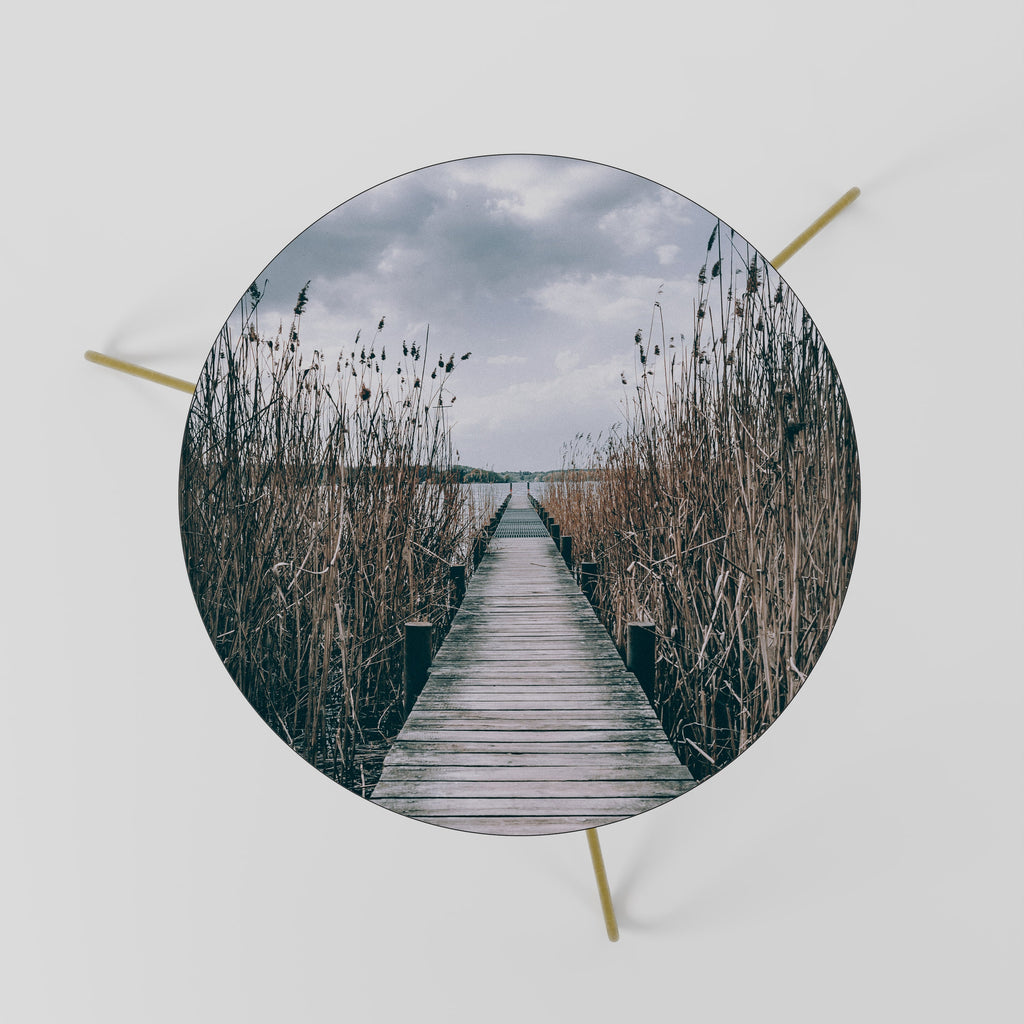 GAZE INTO STILLNESS Mesa de Centro 60