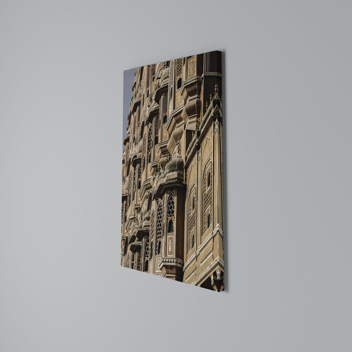 MAJESTIC FACADE FANTASY Quadro em tela vertical