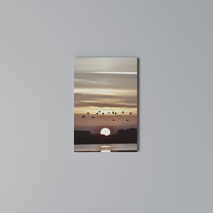 SUNSET FLIGHT SYMPHONY Quadro em tela vertical