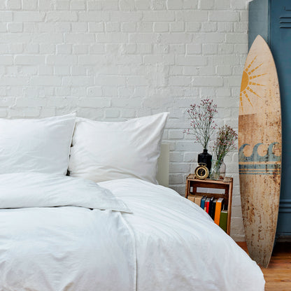 SUN-KISSED WAVES Painel Decorativo Prancha de Surf