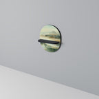 MORNING BY THE LAKE Prateleira Oval Decorativa em Acabamento Preto