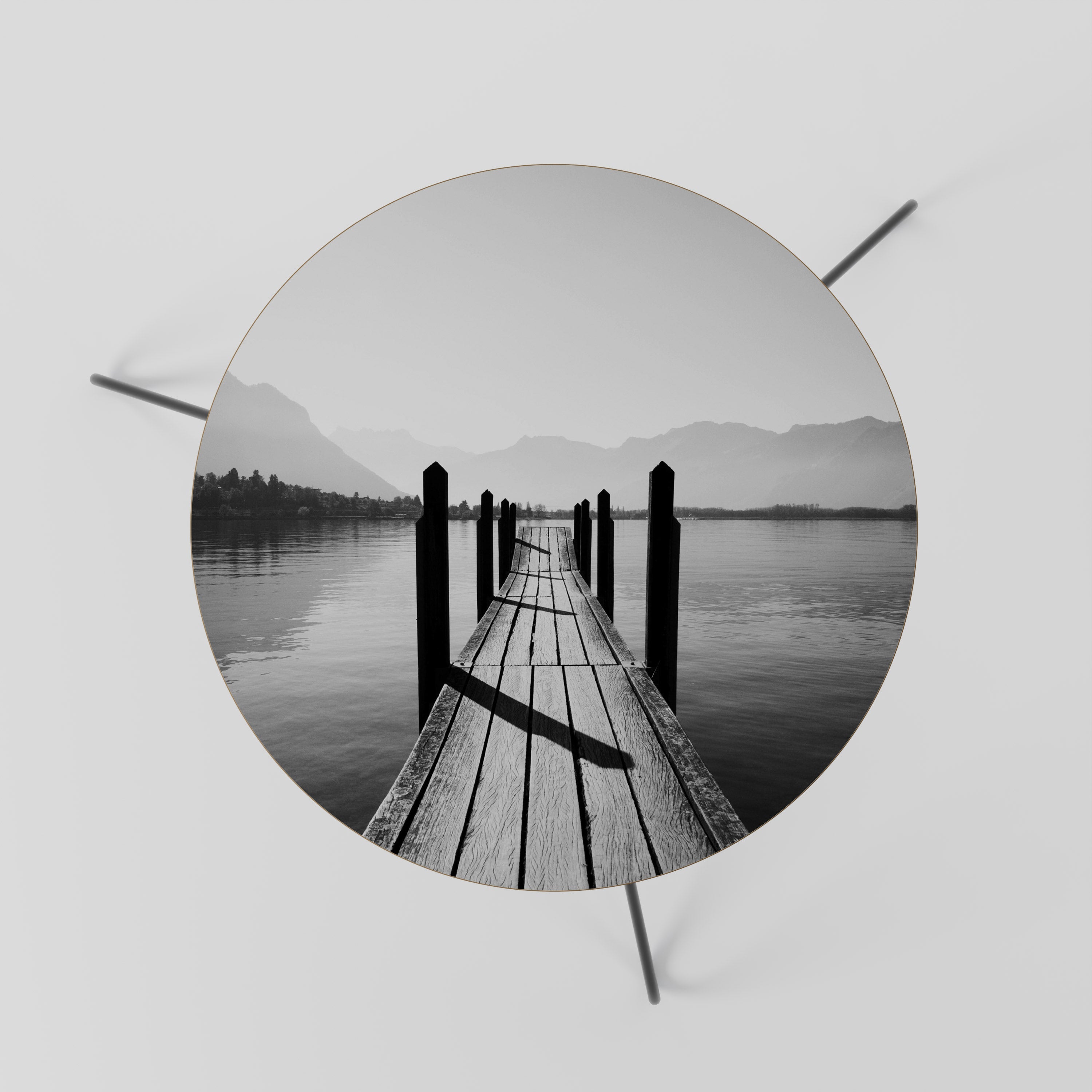 WALK INTO THE DEEP Mesa de Centro 60