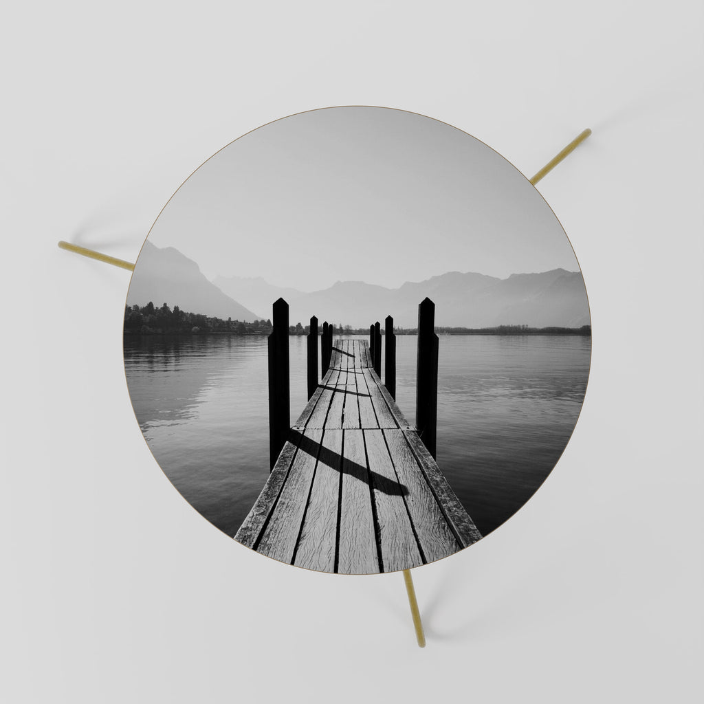 WALK INTO THE DEEP Mesa de Centro 60