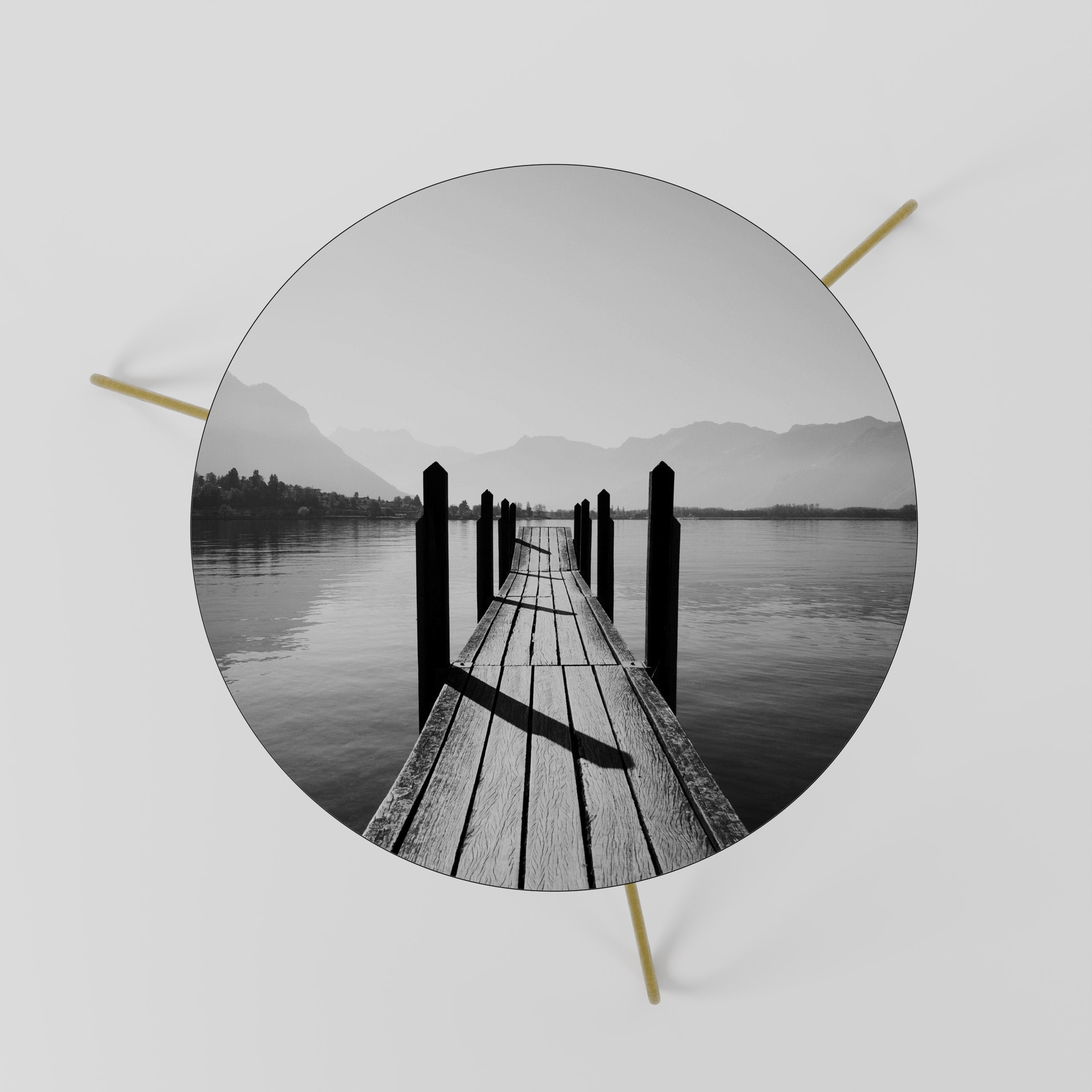 WALK INTO THE DEEP Mesa de Centro 60