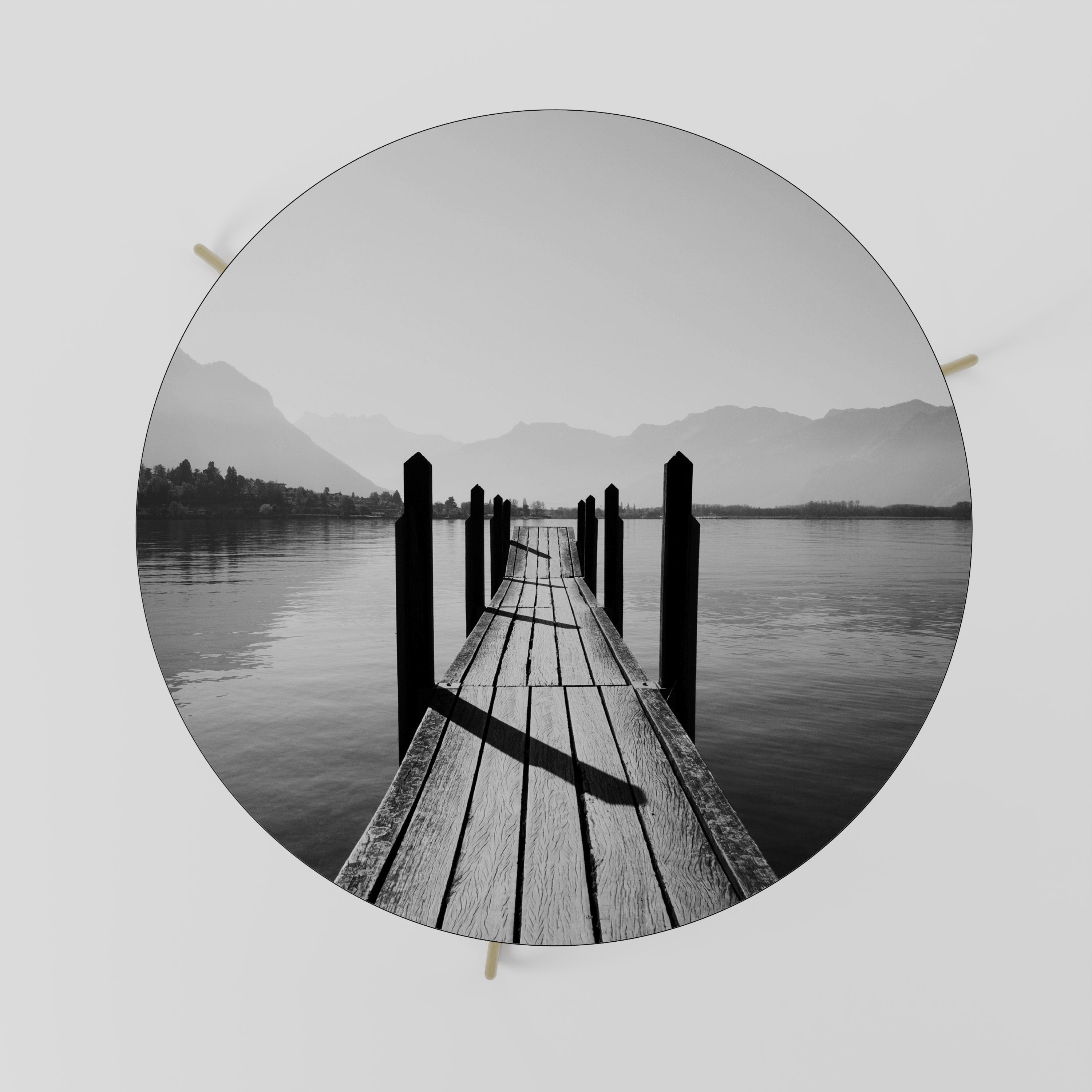 WALK INTO THE DEEP Mesa de Centro 69