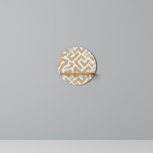 CLUSTER CRAFTS Round Art Shelf In Oak Effect