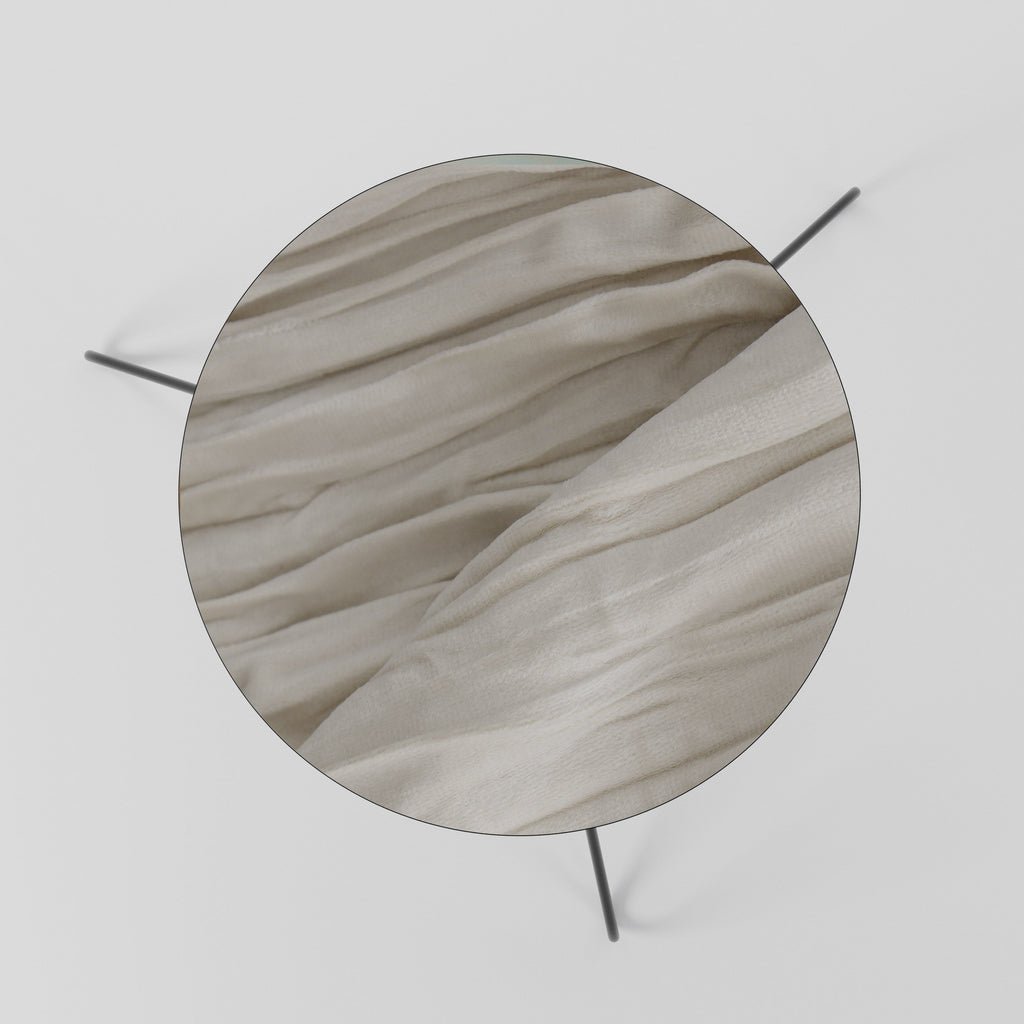 SERENE FOLDS Mesa de Centro 60